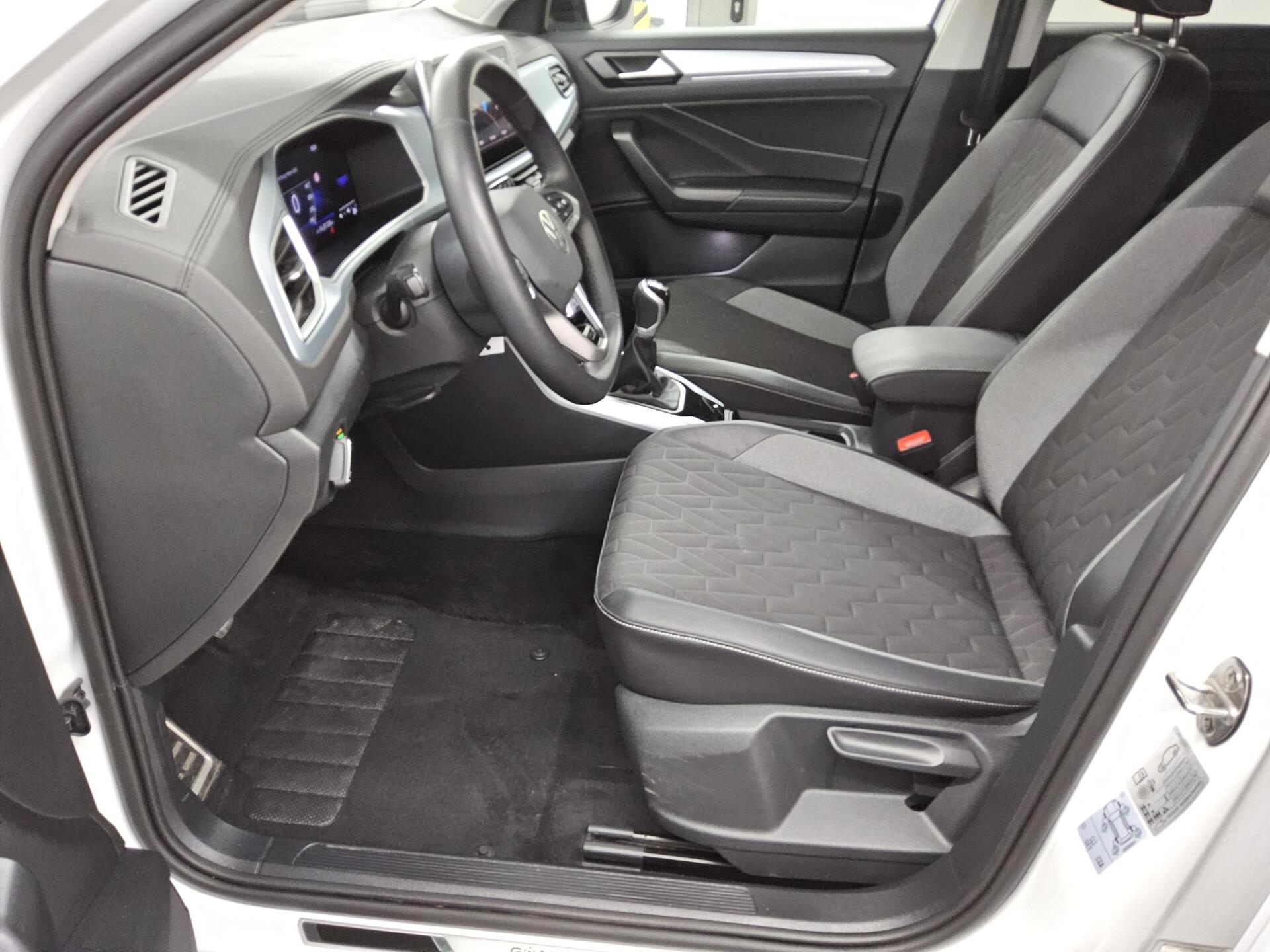 Volkswagen T-Roc 1.0 TSI Goal Navi LED AID ACC DAB+ 9