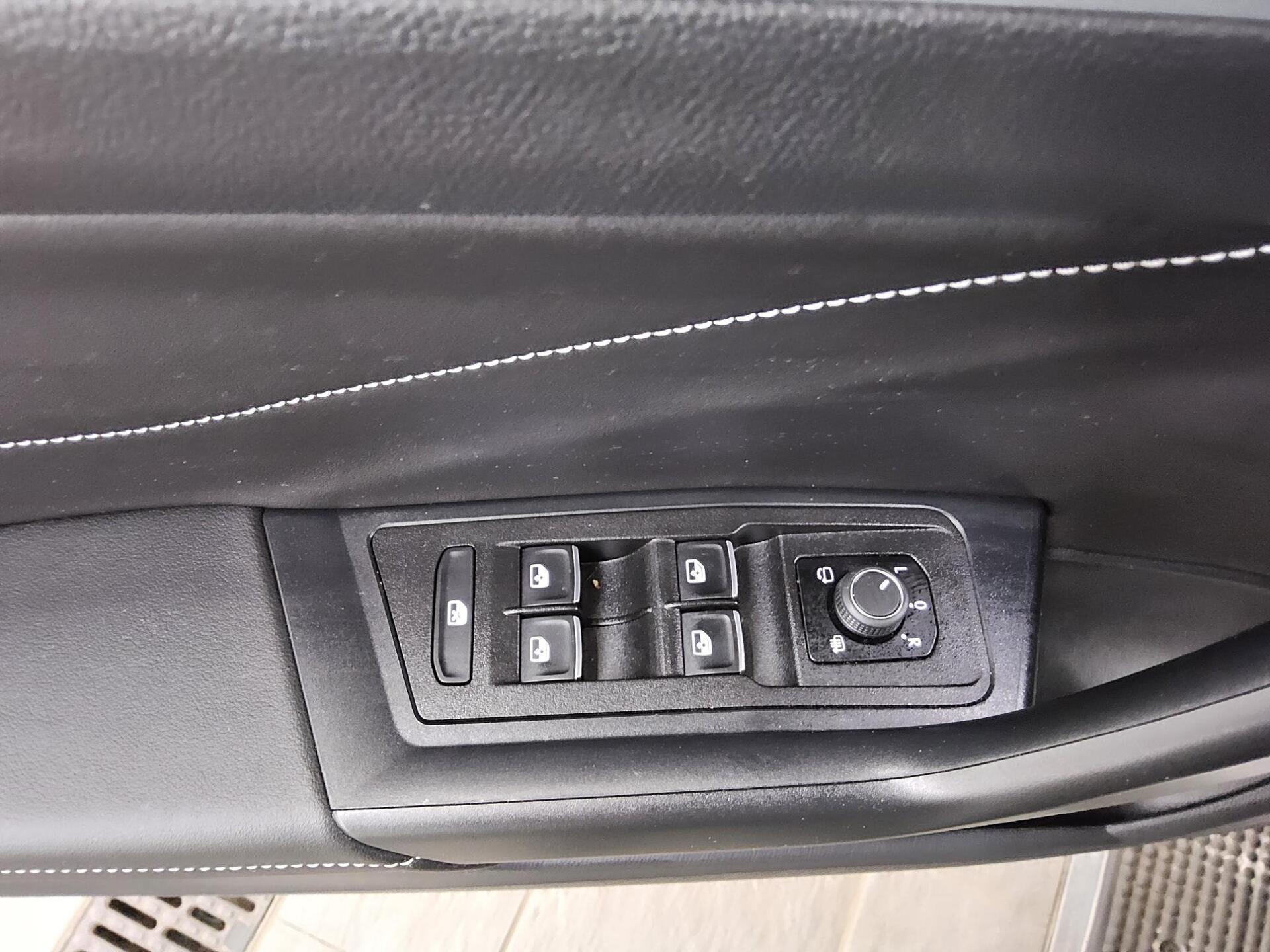 Volkswagen T-Roc 1.0 TSI Navi LED AID DAB+ 10