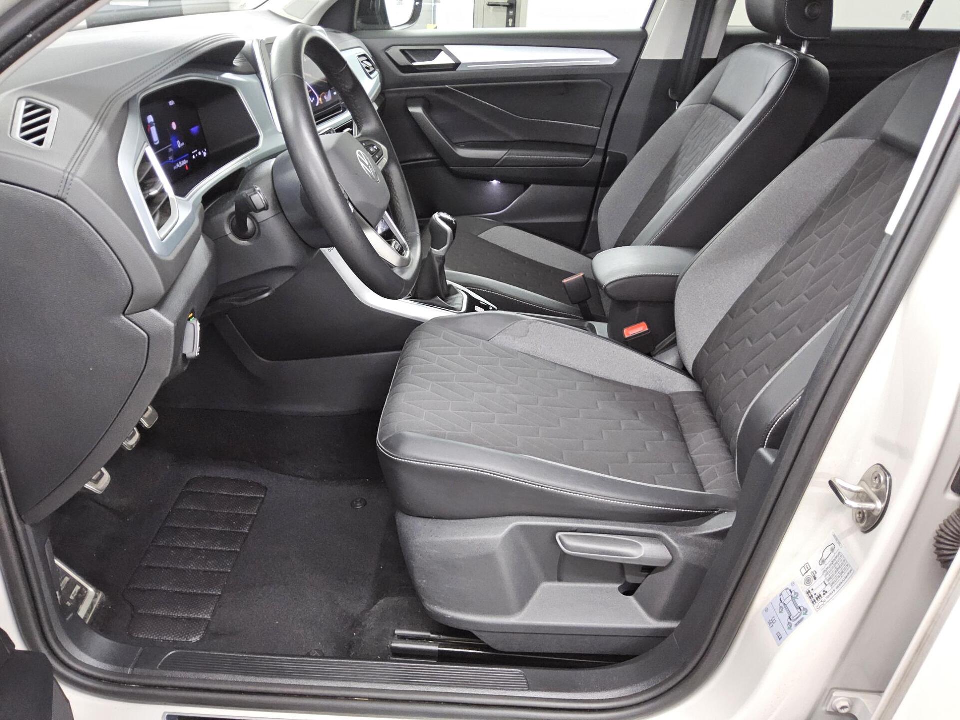 Volkswagen T-Roc 1.0 TSI Navi LED AID DAB+ 9