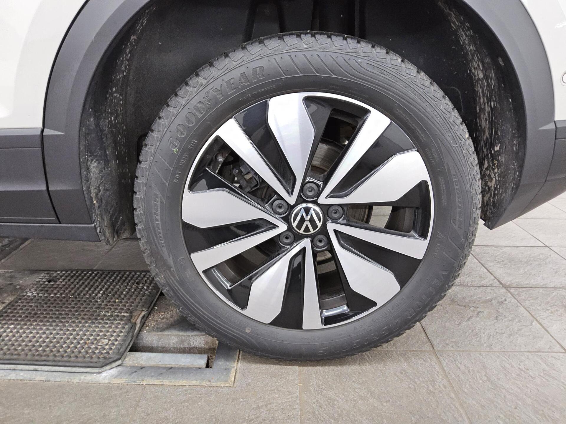 Volkswagen T-Roc 1.0 TSI Navi LED AID DAB+ 11