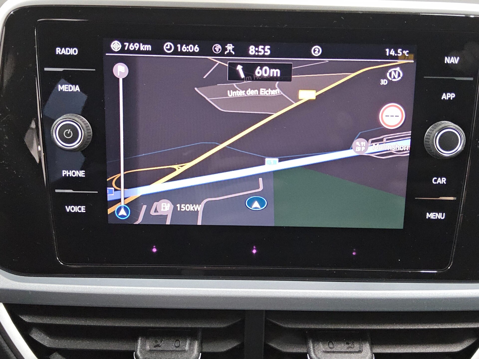 Volkswagen T-Roc 1.0 TSI Goal Navi LED AID ACC PDC SHZ 7