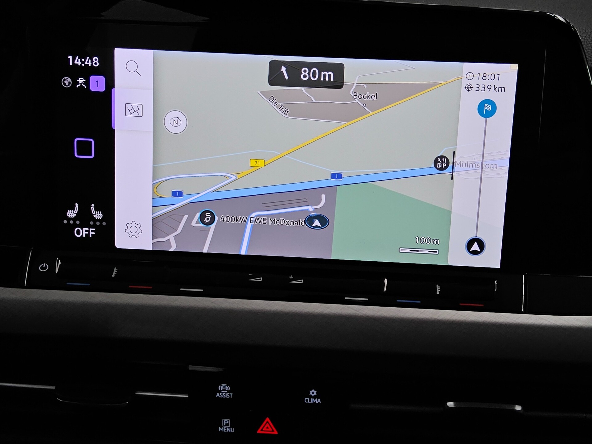 Volkswagen Golf-8 Var. 2.0 TDI Life Navi LED AID PDC 7