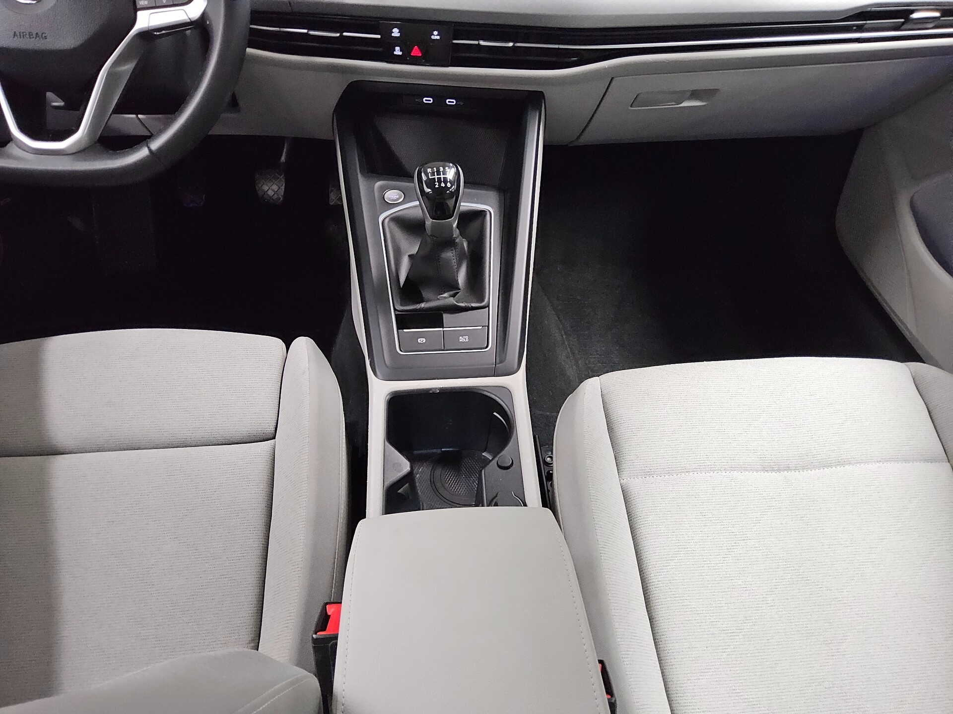 Volkswagen Golf-8 Var. 2.0 TDI Life Navi LED AID AHK ACC 6