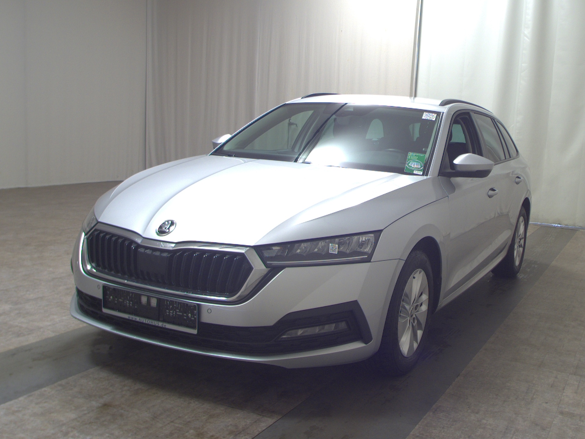 Skoda Octavia Kombi 2.0 TDI Ambition Navi LED Virtual 2