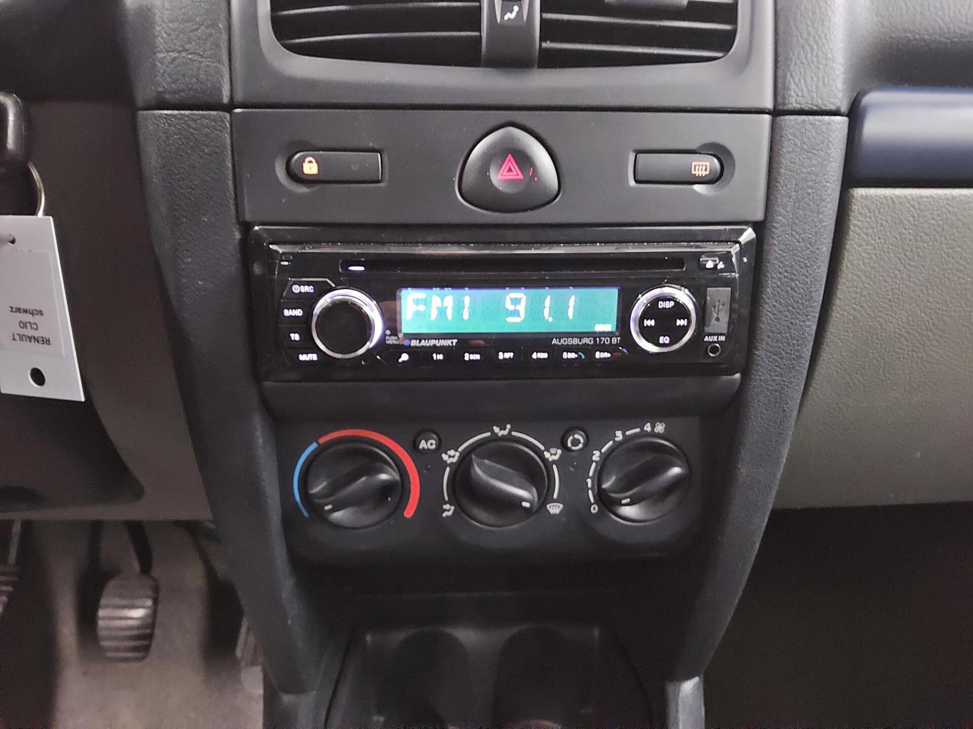 Renault Clio 1.2 Klima USB ZV 7