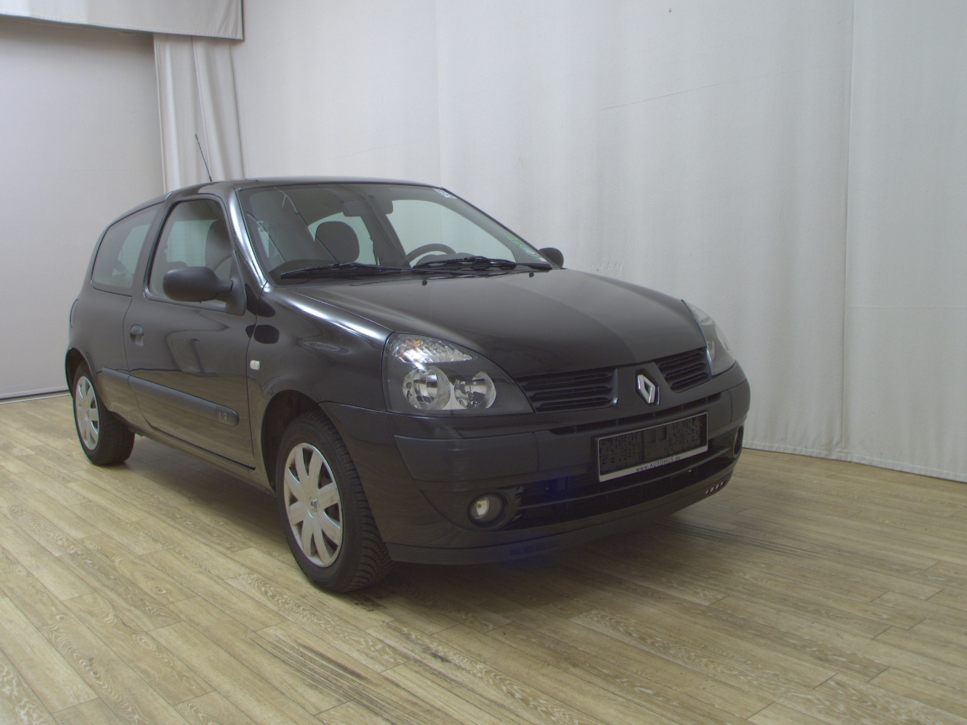 Renault Clio 1.2 Klima USB ZV 3