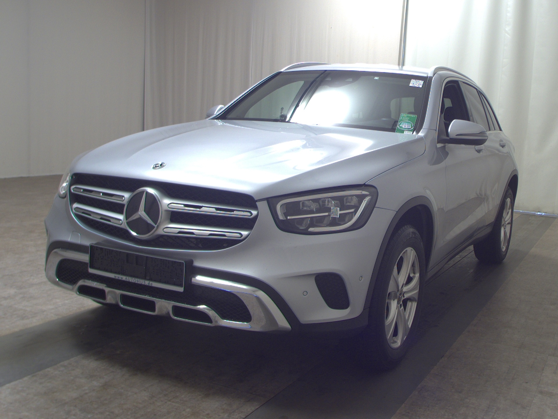 Mercedes-Benz GLC 220 d 4M Navi LED HuD T-Leder AHK Distr.+ 2