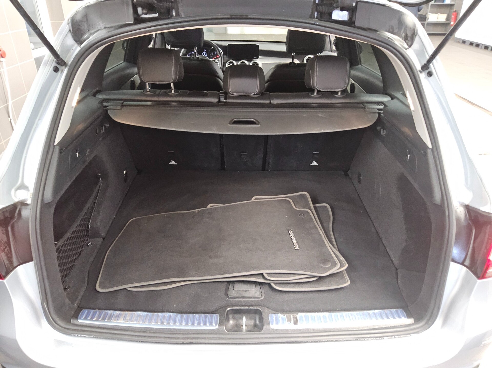 Mercedes-Benz GLC 220 d 4M Navi LED HuD T-Leder AHK Distr.+ 11