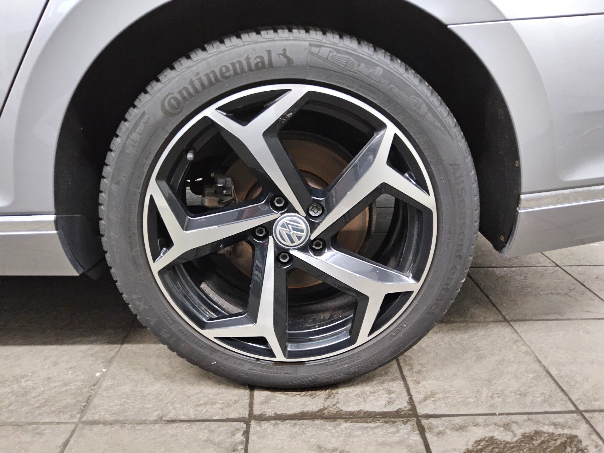 Volkswagen Passat Var. 1.5 TSI Elegance T-Leder Navi DC LED 11