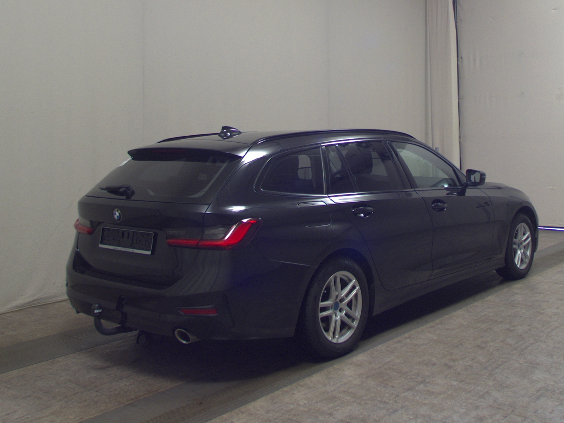 BMW 320dA Touring Sport-Line T-Leder Navi LED LC Pro 4