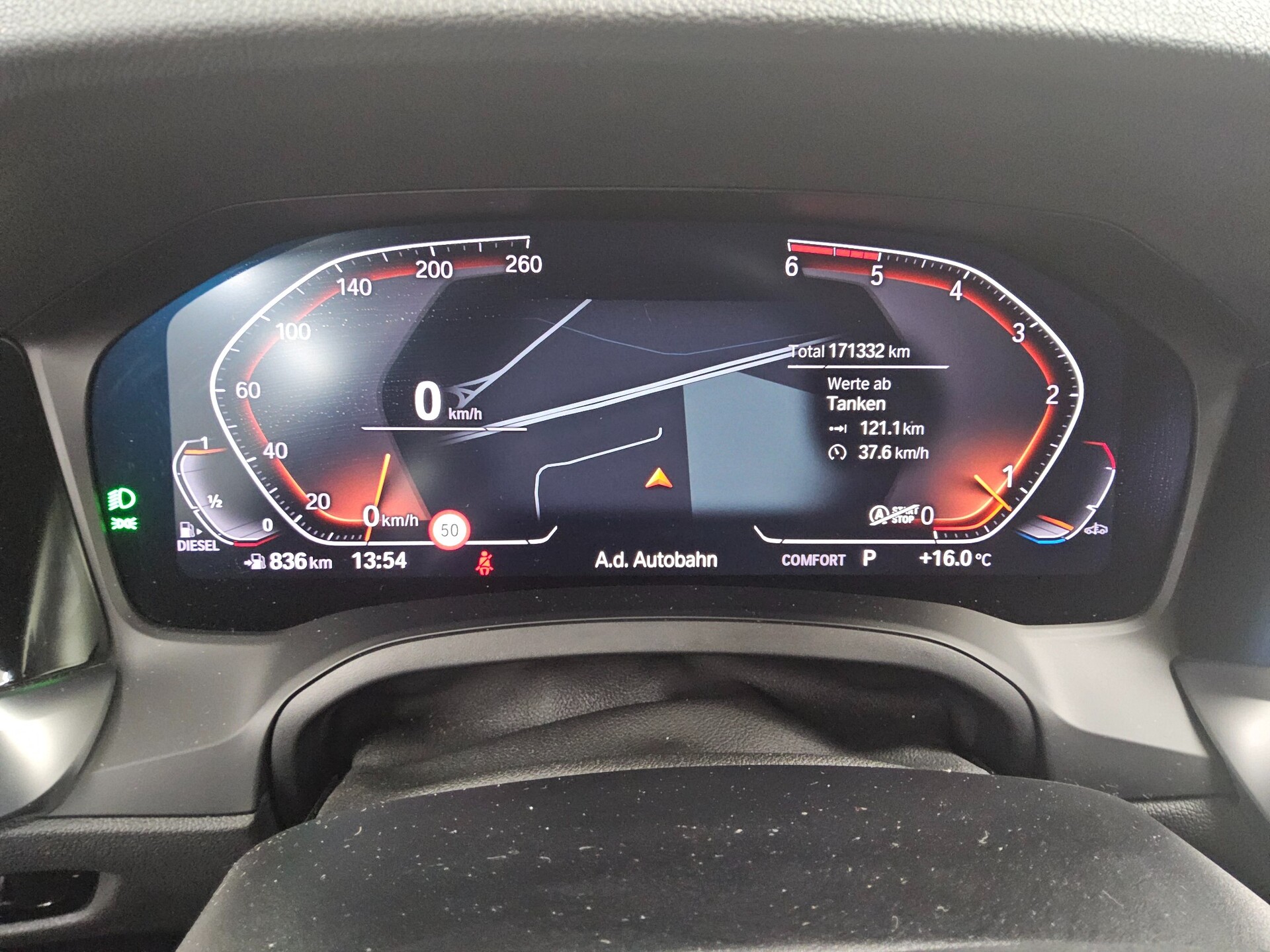 BMW 320dA Touring Sport-Line T-Leder Navi LED LC Pro 8