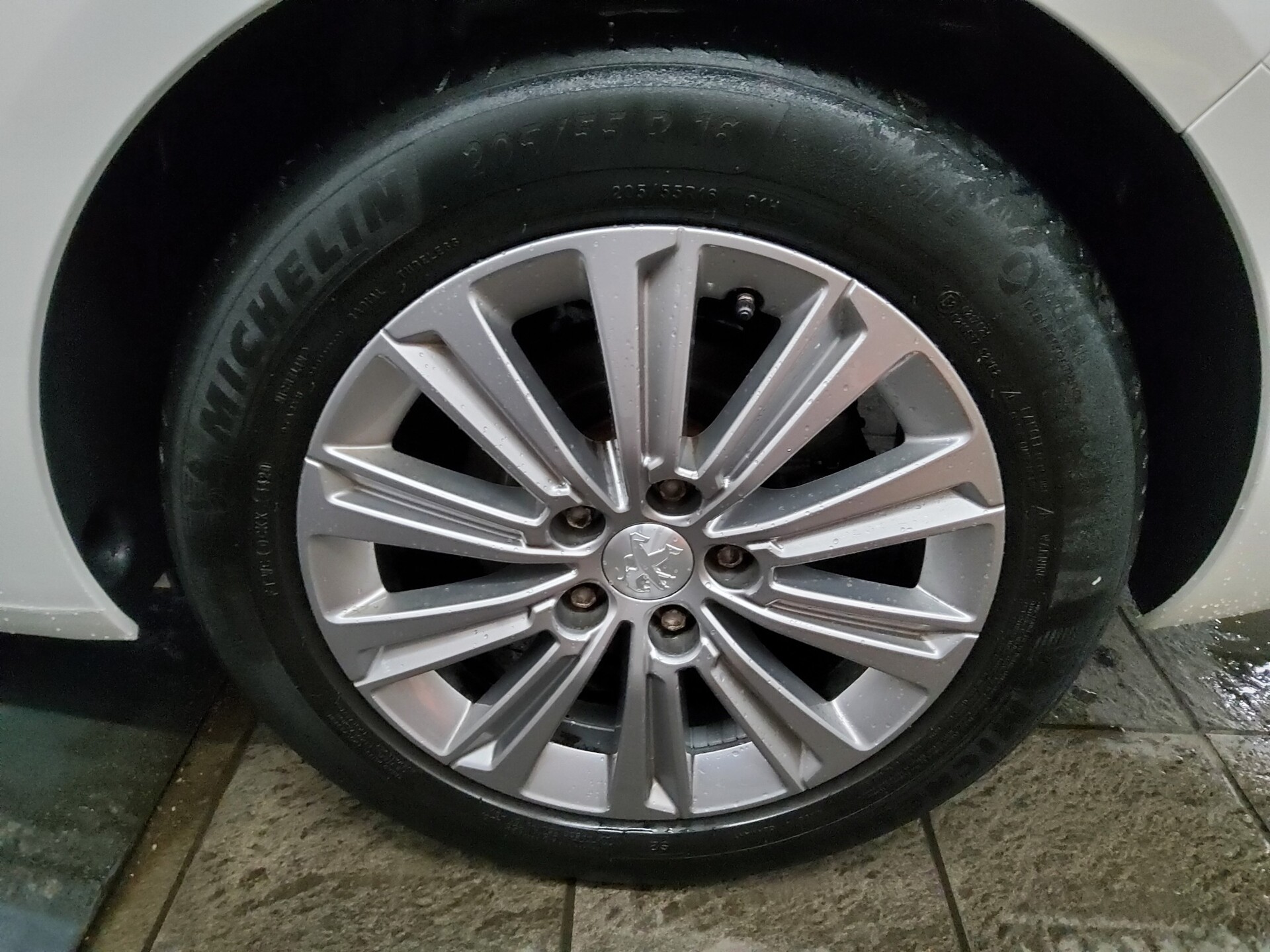 Peugeot 308 1.5 BlueHDI Allure Navi DigiTacho T-Leder 11