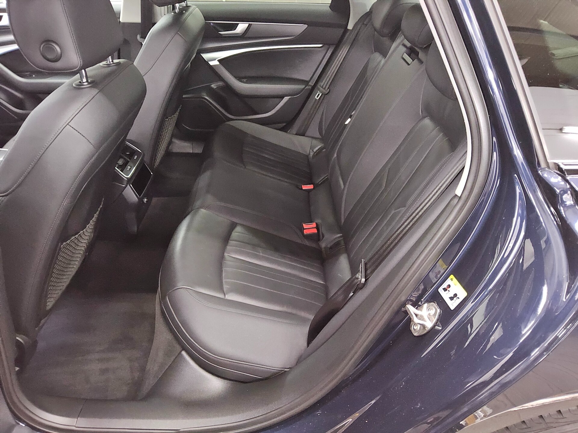 Audi A6 40 TDI Leder Navi LED virtual StandHzg 4xShz 13