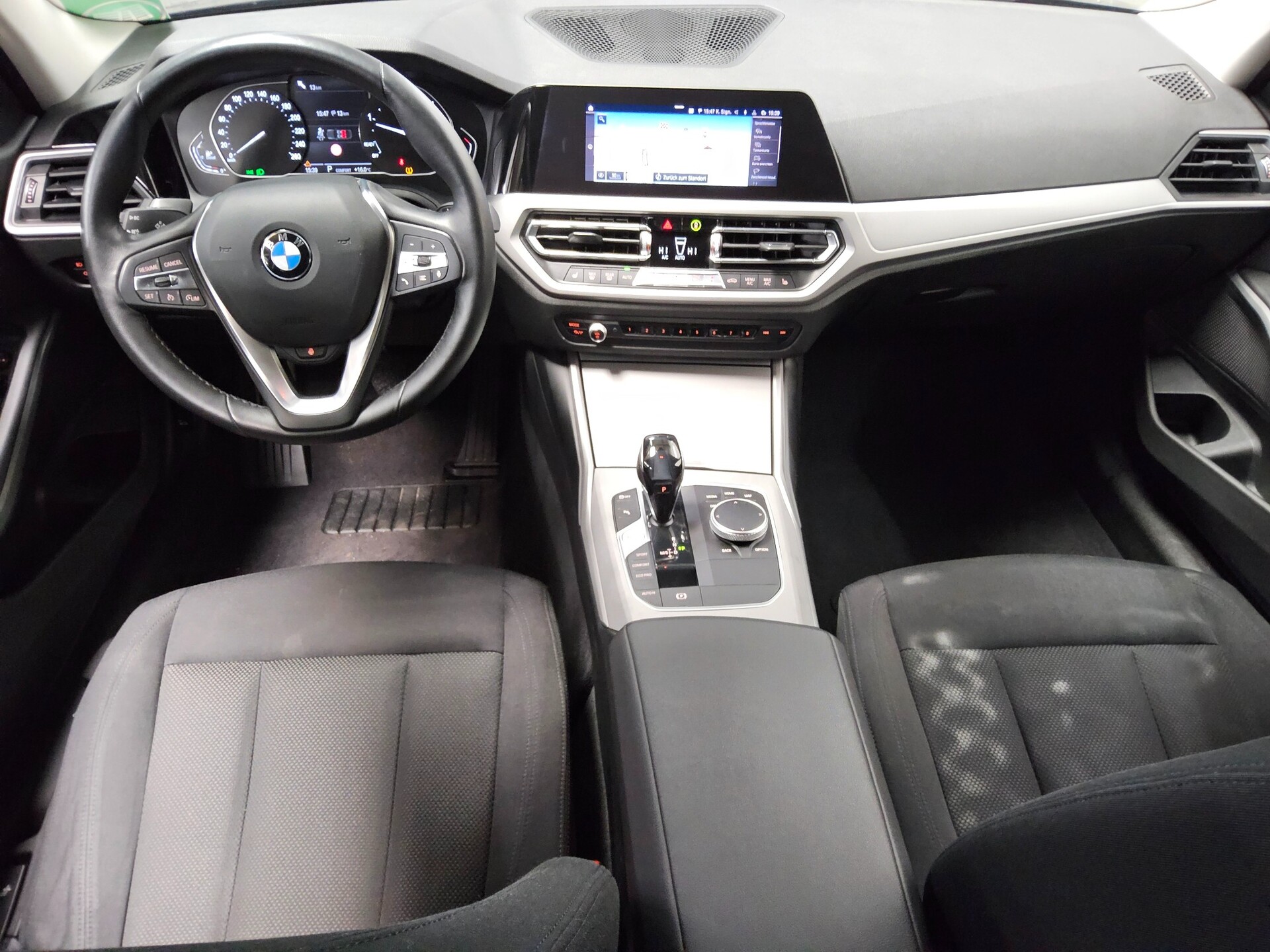 BMW 318dA Advantage Navi LED LC+ Kamera 5