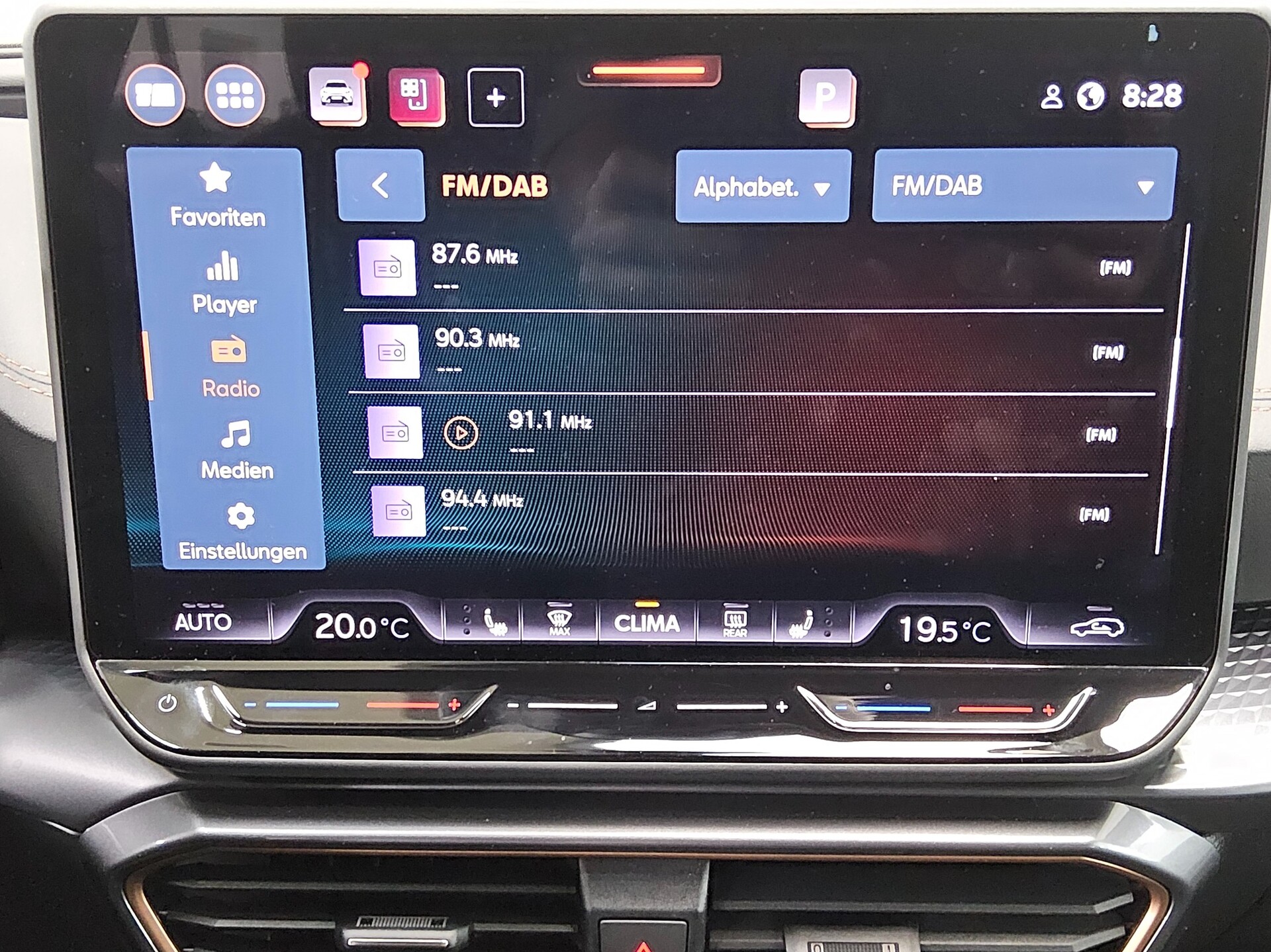 Cupra Formentor 1.5 eTSI T-Leder LED virtual PDC SHZ 7