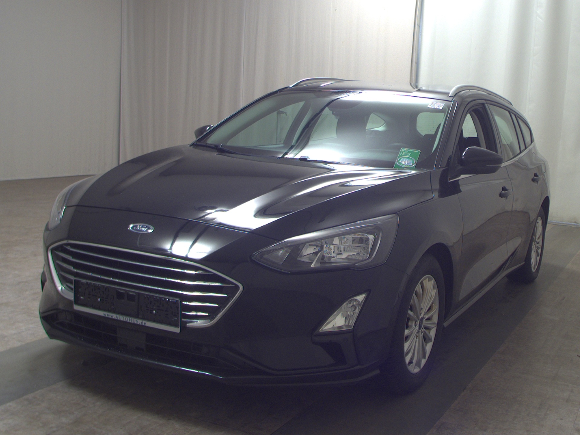 Ford Focus Turnier 1.0 EB Titanium Navi LED RFK 2
