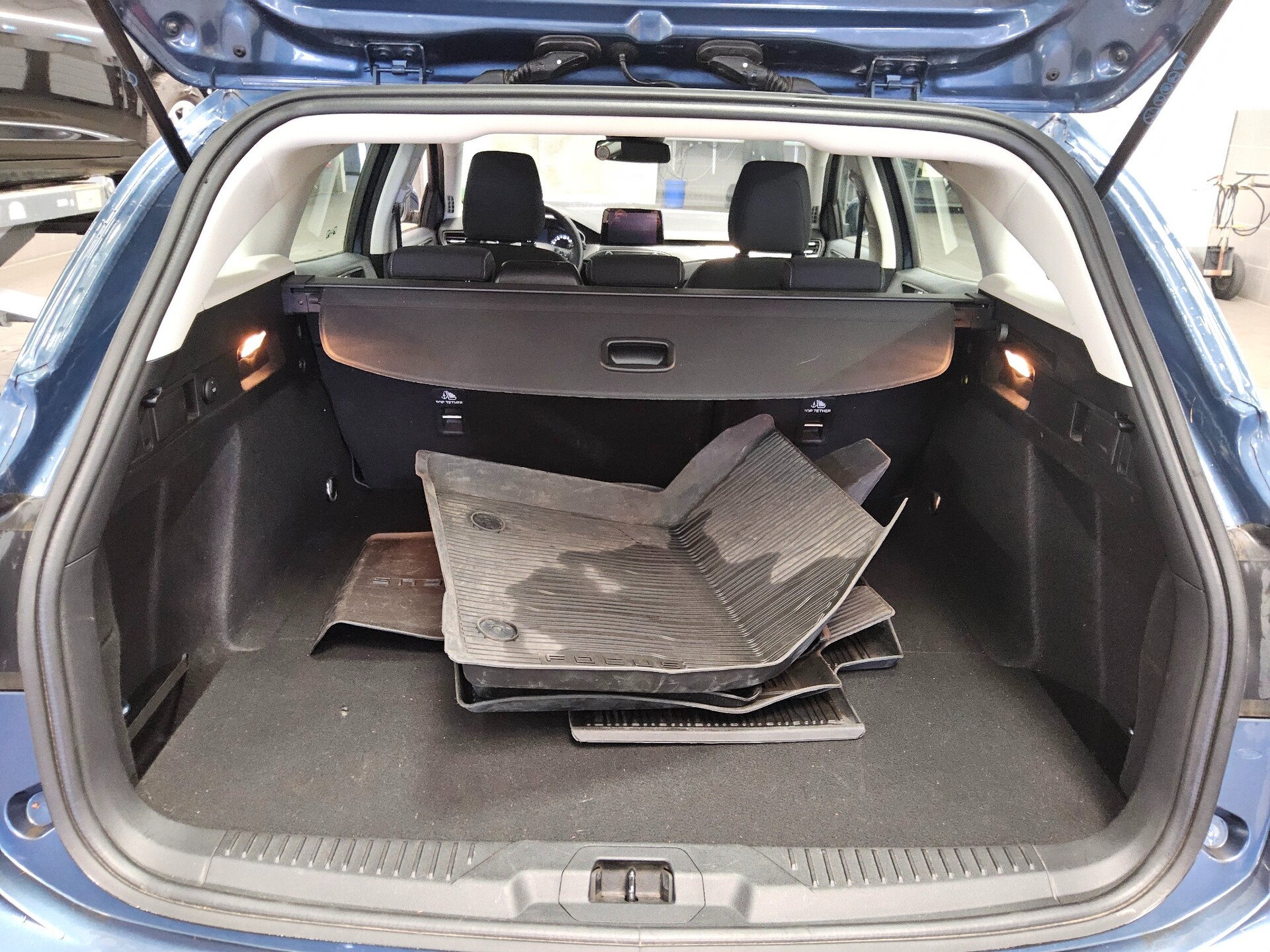 Ford Focus Turnier 1.0 EB Titanium Navi LED RFK 11