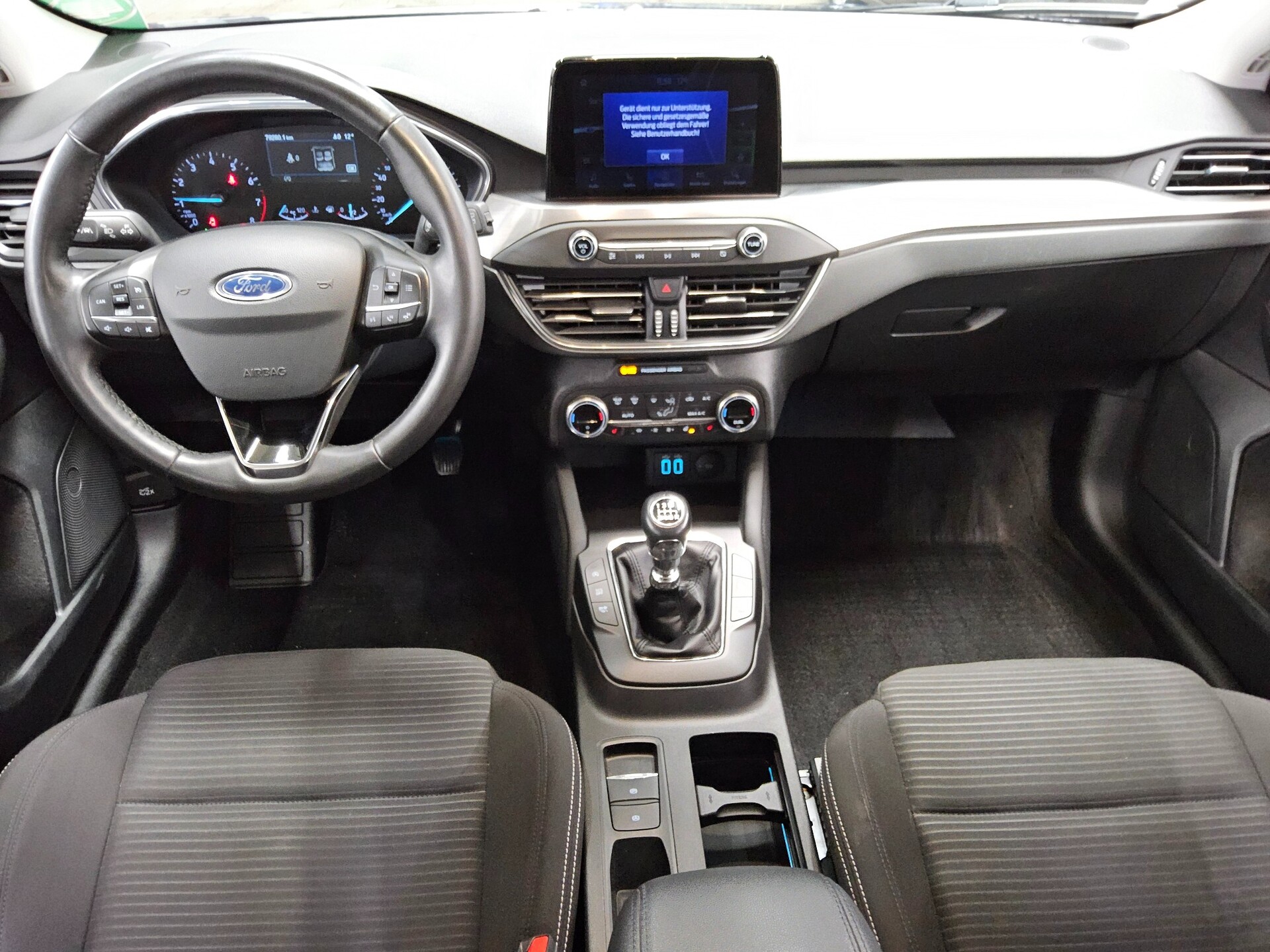 Ford Focus Turnier 1.0 EB Titanium Navi LED RfK PDC 5