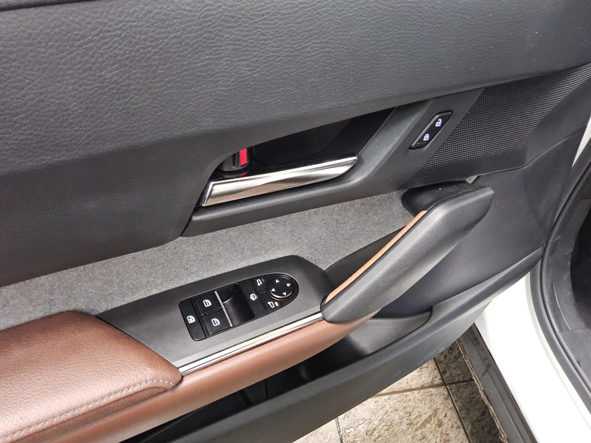 Mazda MX-30 e-SKYACTIV Advanage Navi LED Shz HuD 9