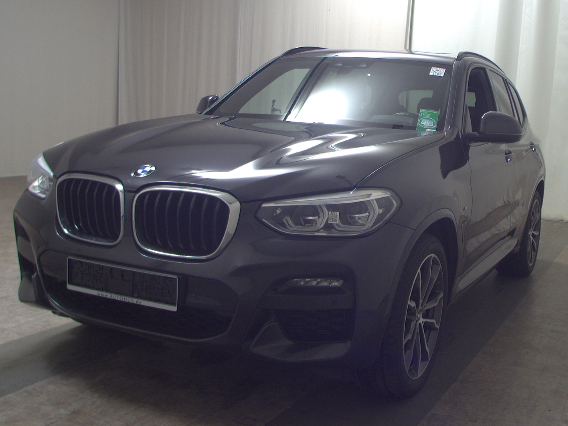 BMW X3 xDrive30d M-Sport Navi LED+ HuD HiFi Pano 2