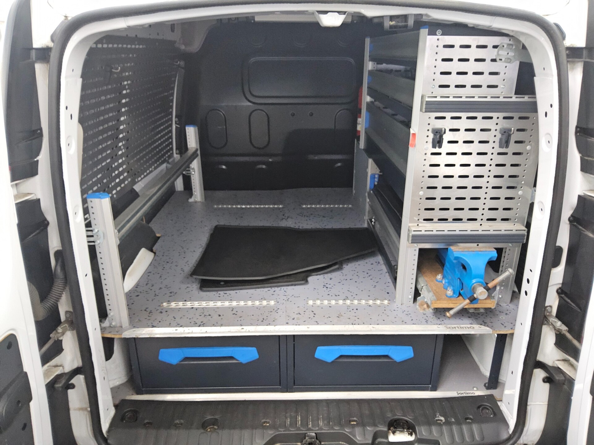 Renault Kangoo Rapid 1.5 dCi 2-Sitzer Klima Regalsystem 11