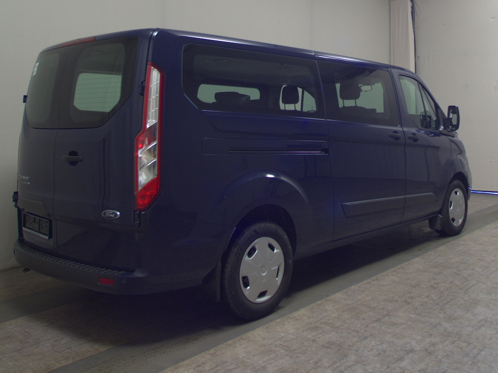 Ford Transit Custom 2.0 TDCi Trend L2 8-Sitze Navi 4