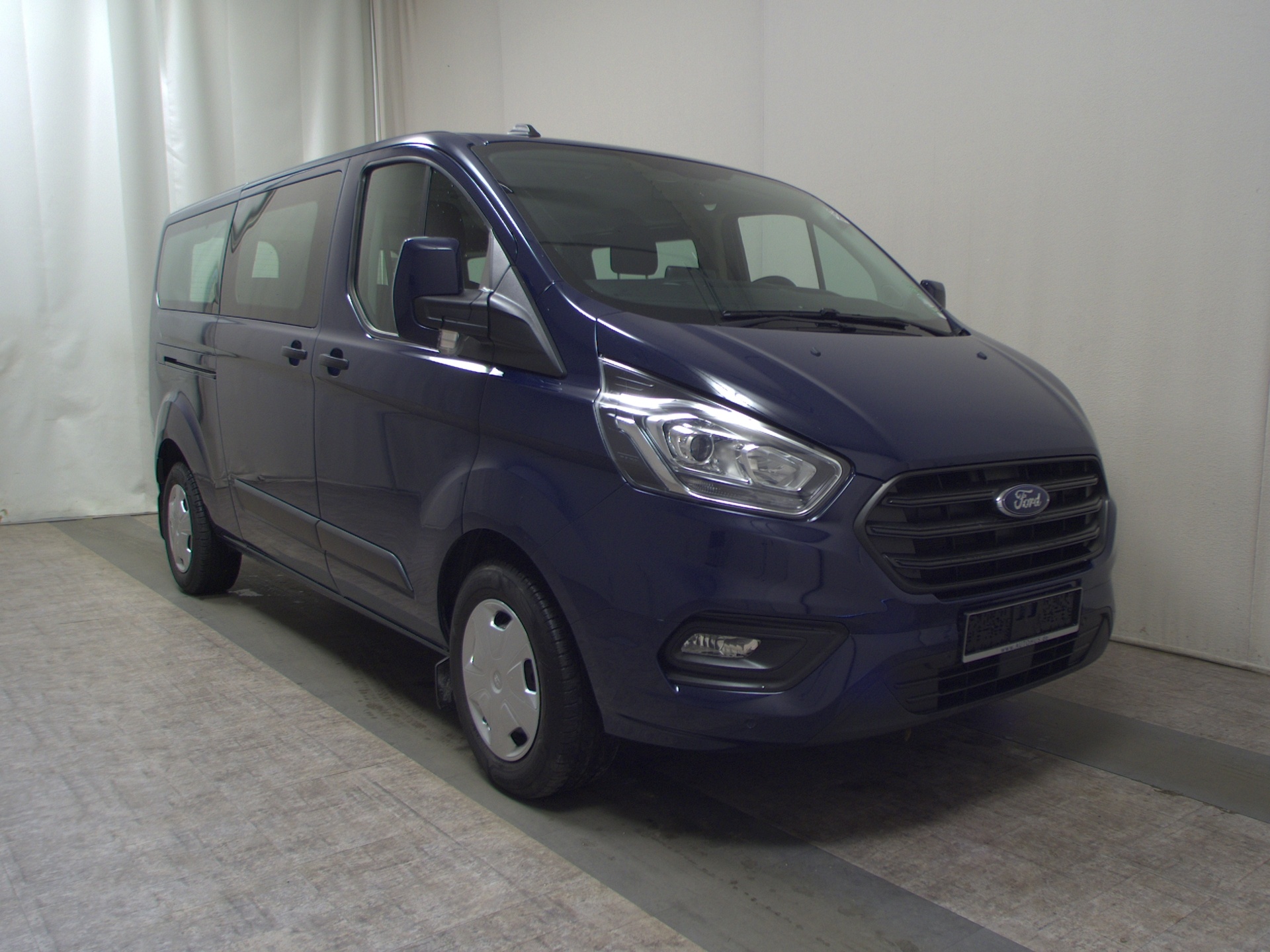 Ford Transit Custom 2.0 TDCi Trend L2 8-Sitze Navi 3