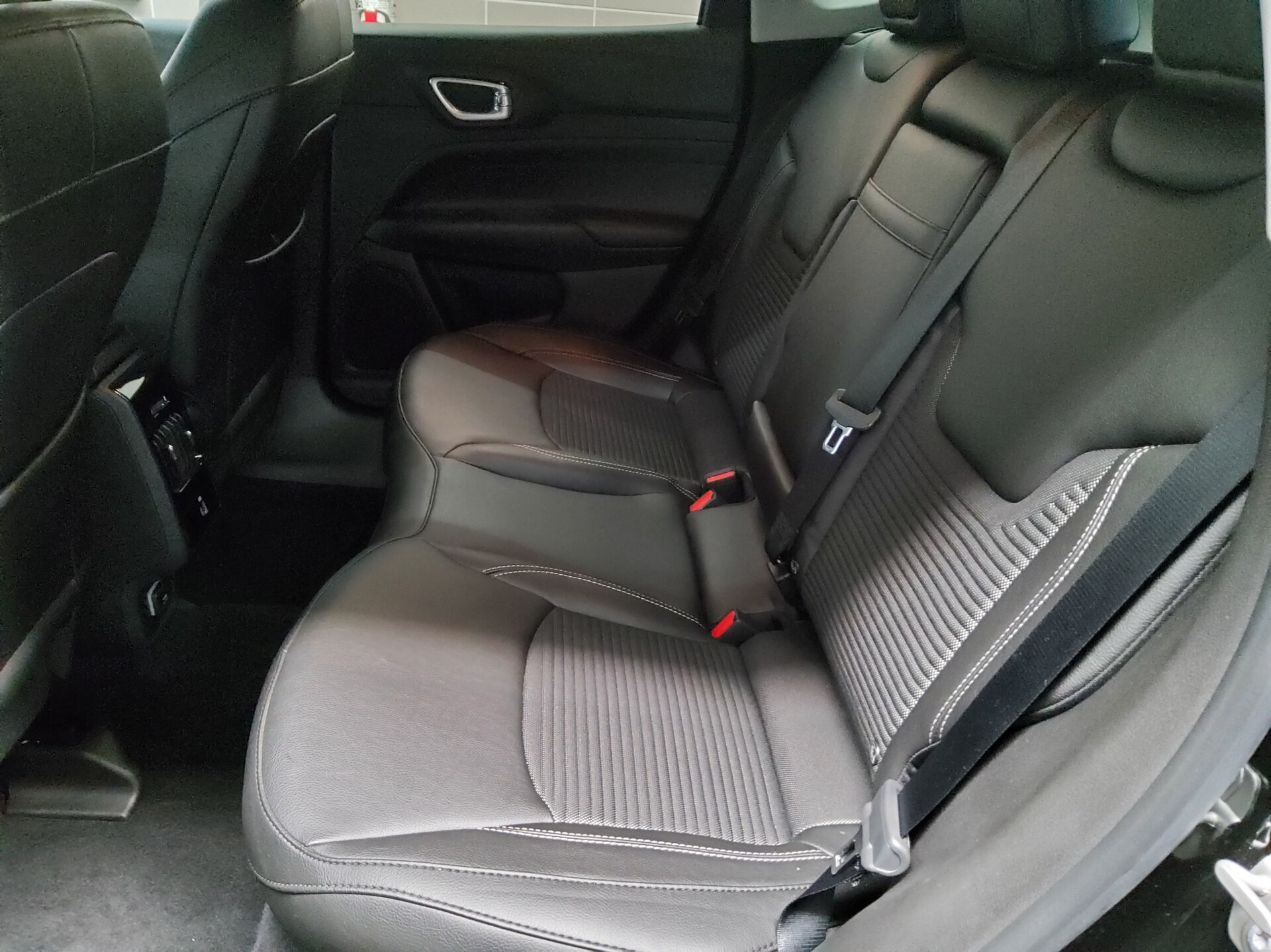 Jeep Compass Limited Plug-In Hybrid 4WD Navi LED RFK 13