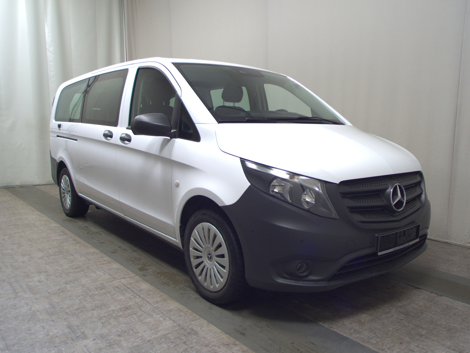 Mercedes-Benz Vito CDI Tourer Pro extralang 8-Sitze Navi RFK 3