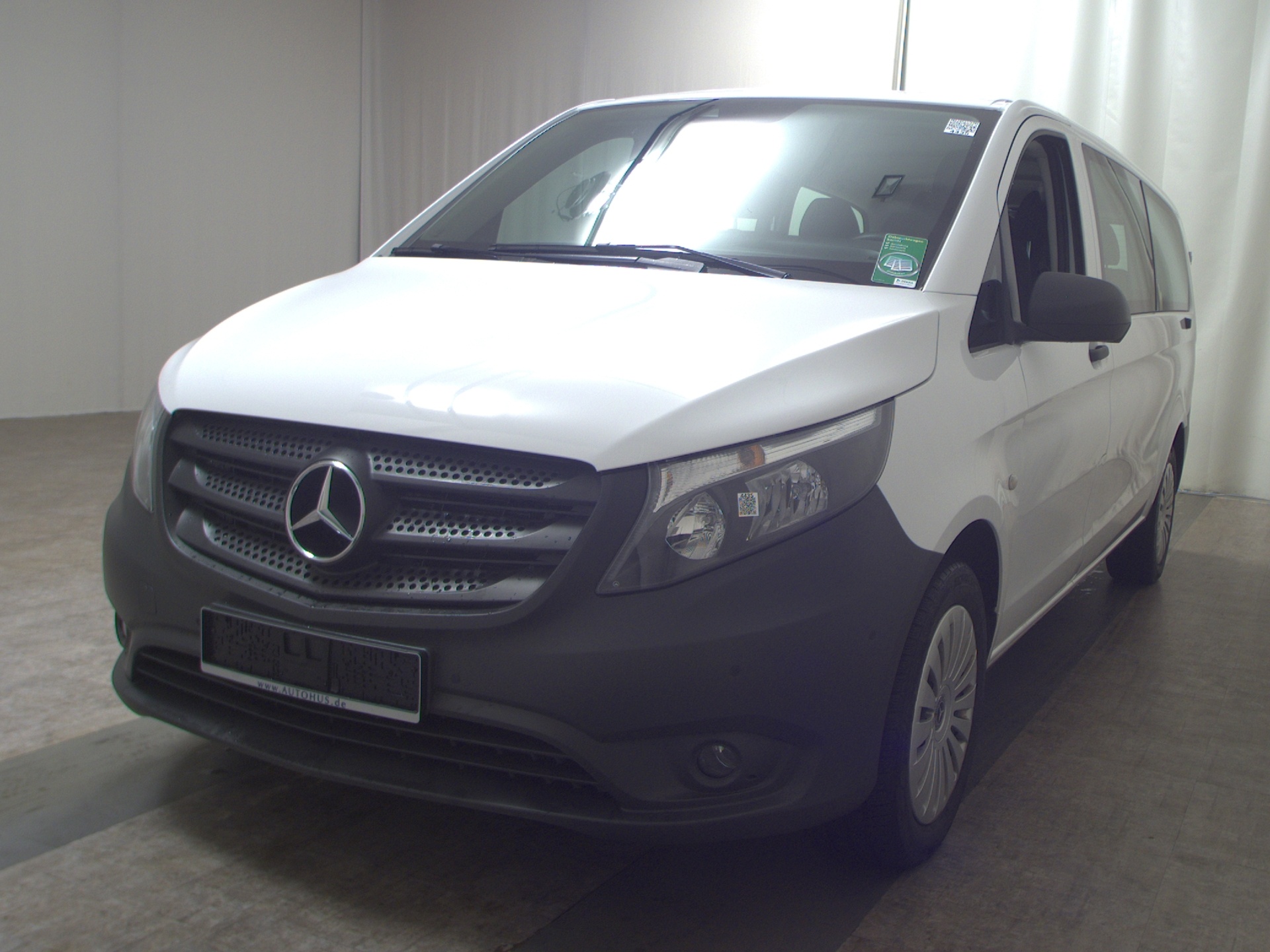 Mercedes-Benz Vito CDI Tourer Pro extralang 8-Sitze Navi RFK 2