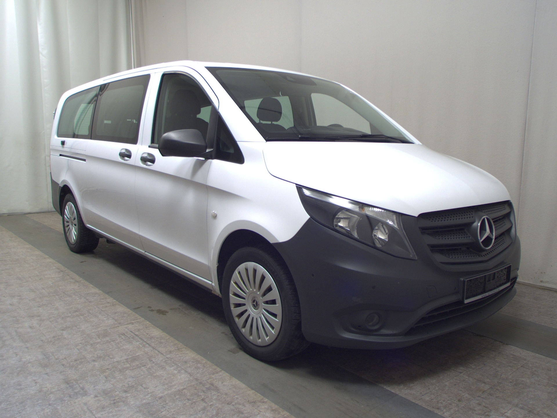 Mercedes-Benz Vito CDI Tourer Pro extralang 8-Sitzer Navi RfK 3