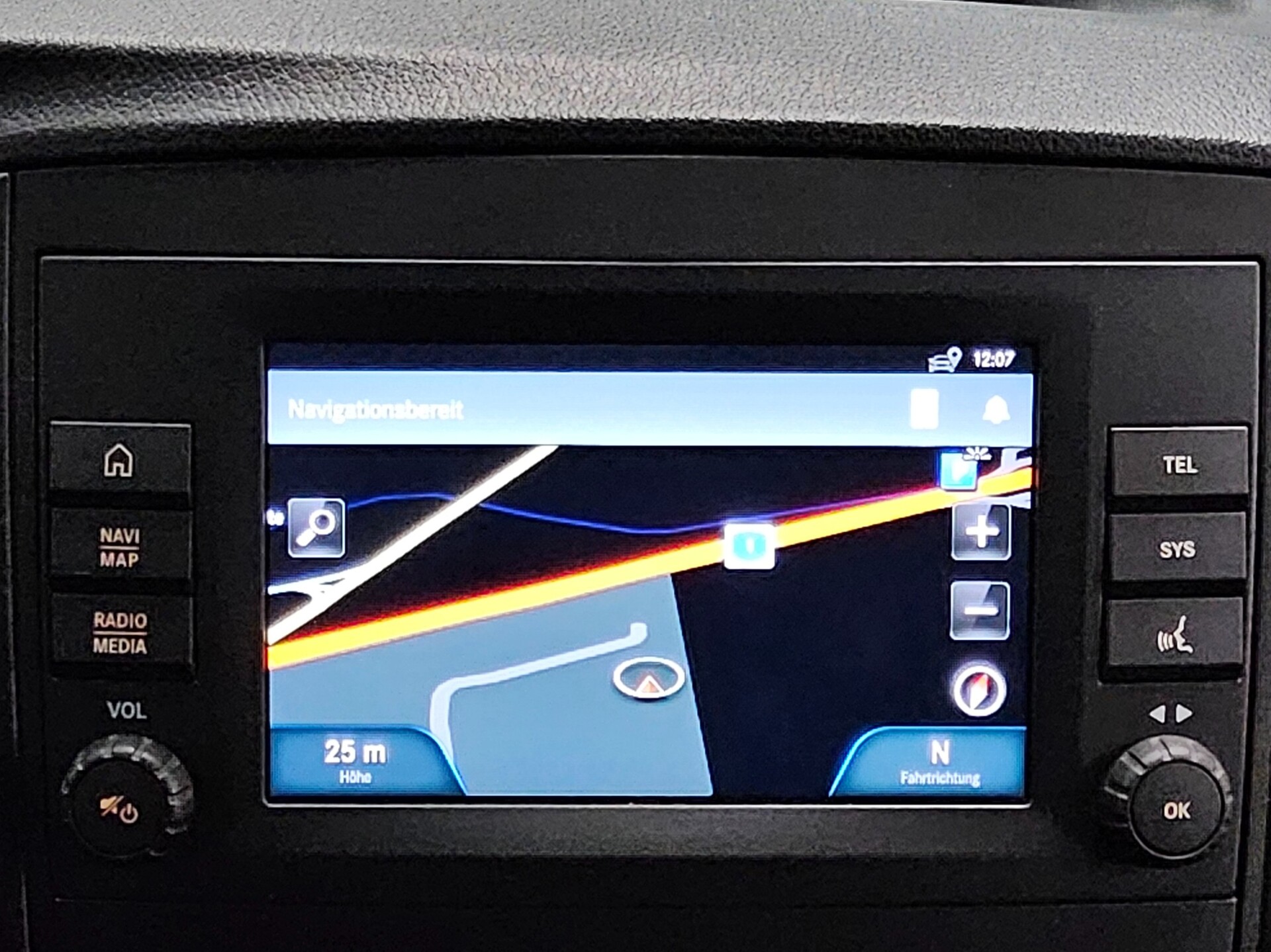 Mercedes-Benz Vito CDI extralang 8-Sitze Nav RfK PDC Shz Tempo 7