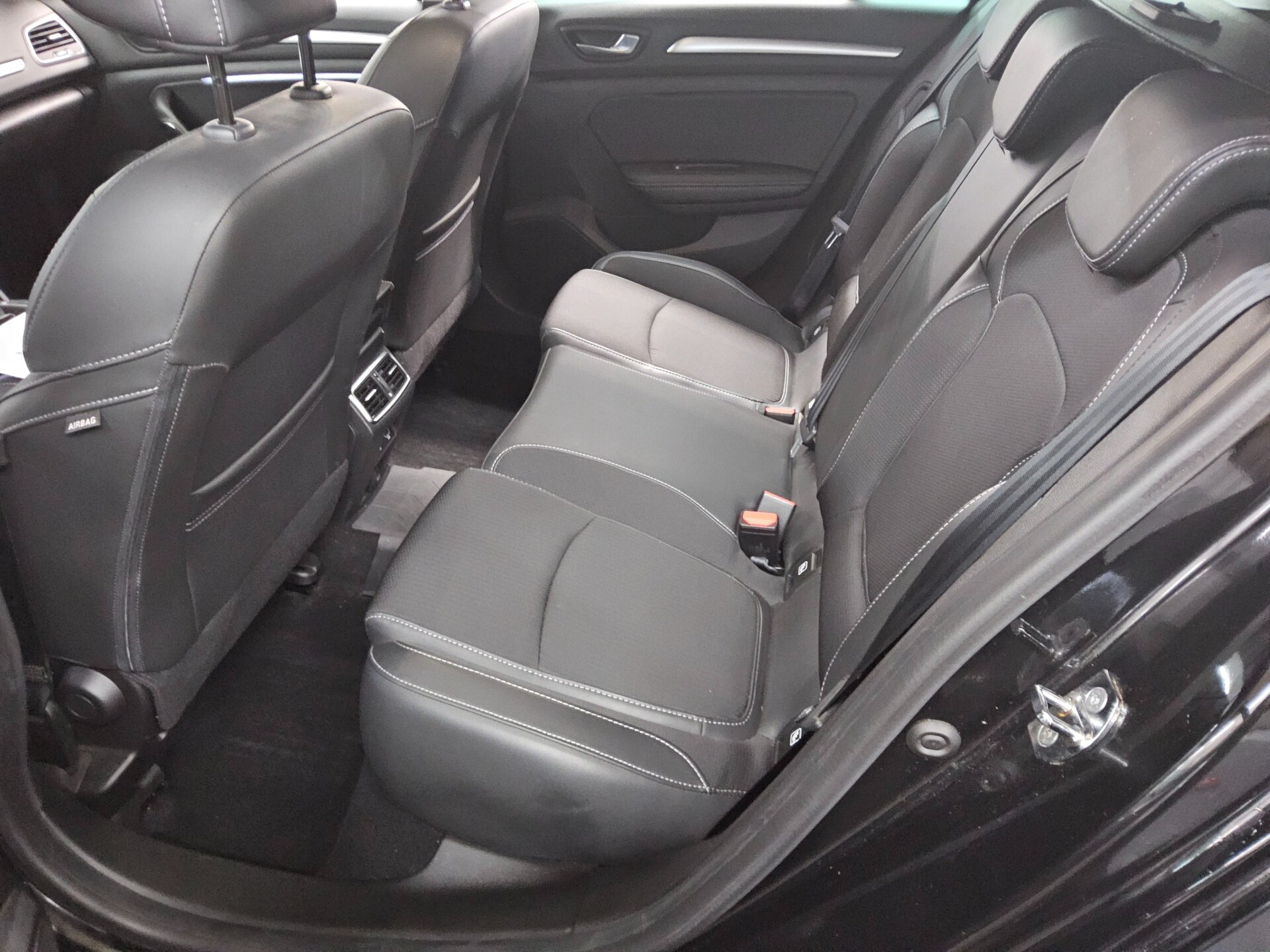 Renault Megane Grandtour 1.5 BLUE dCi Intens Navi LED 13