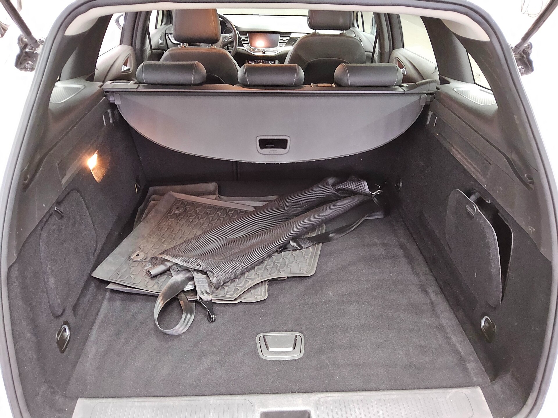 Opel Astra ST 1.2 Turbo Elegance T-Leder Navi RfK PDC 11