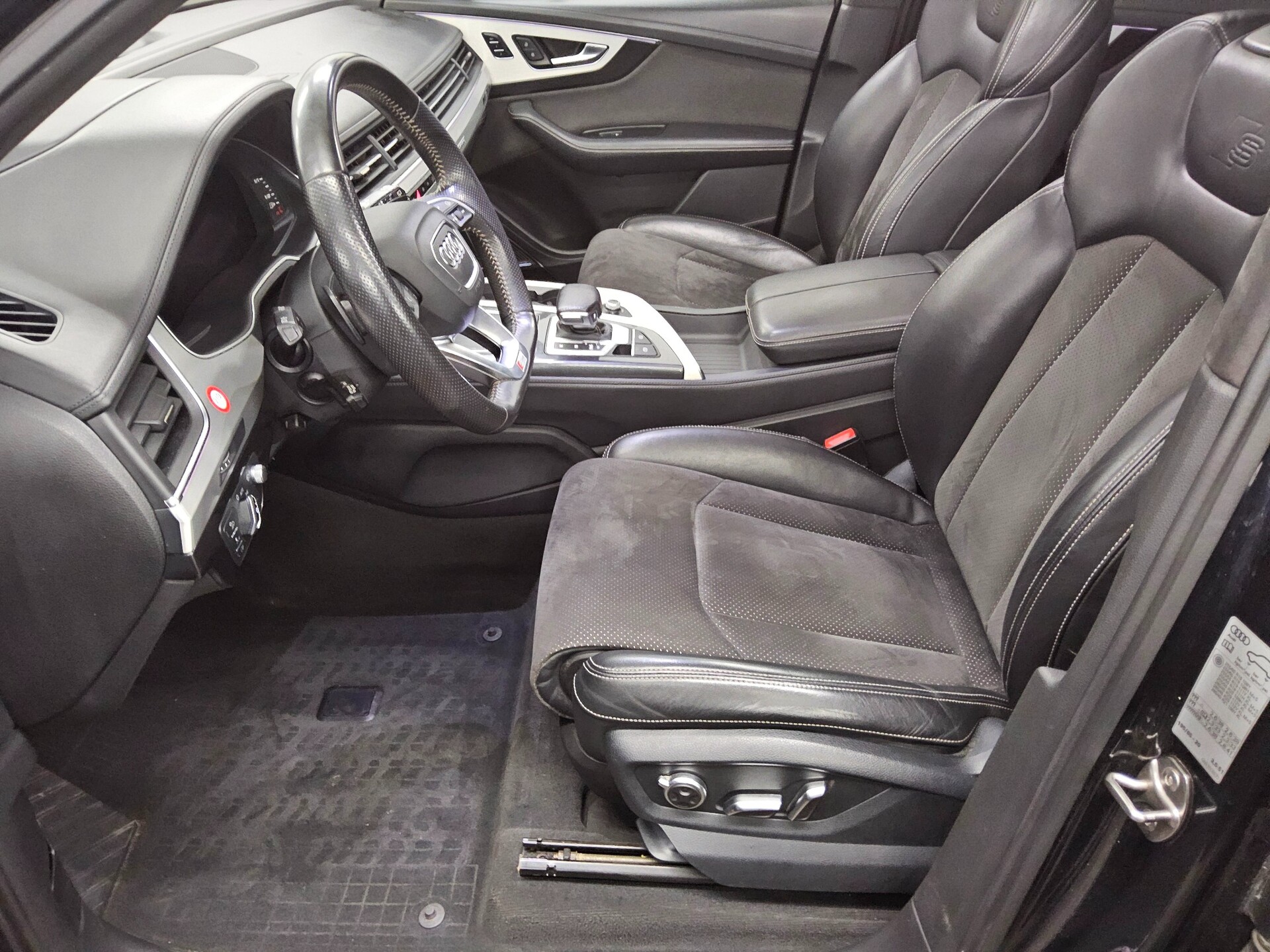 Audi Q7 3.0 TDI Qu. S-Line Matrix Pano vc HuD B&O CAM 9