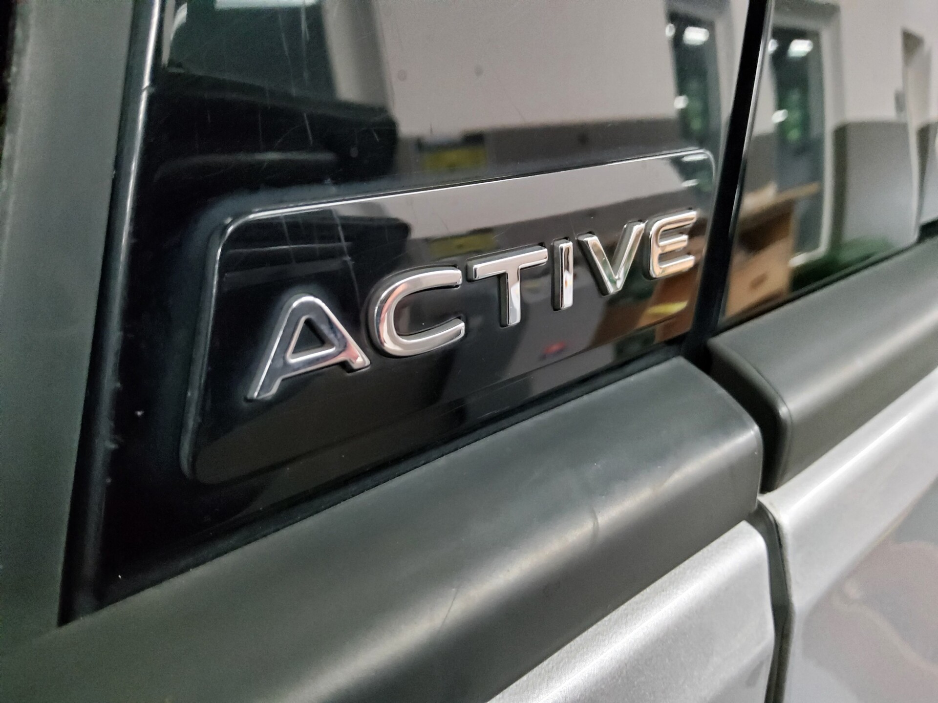 Volkswagen Golf-8 Var. 2.0 TDI Active Navi DC LED ACC 11