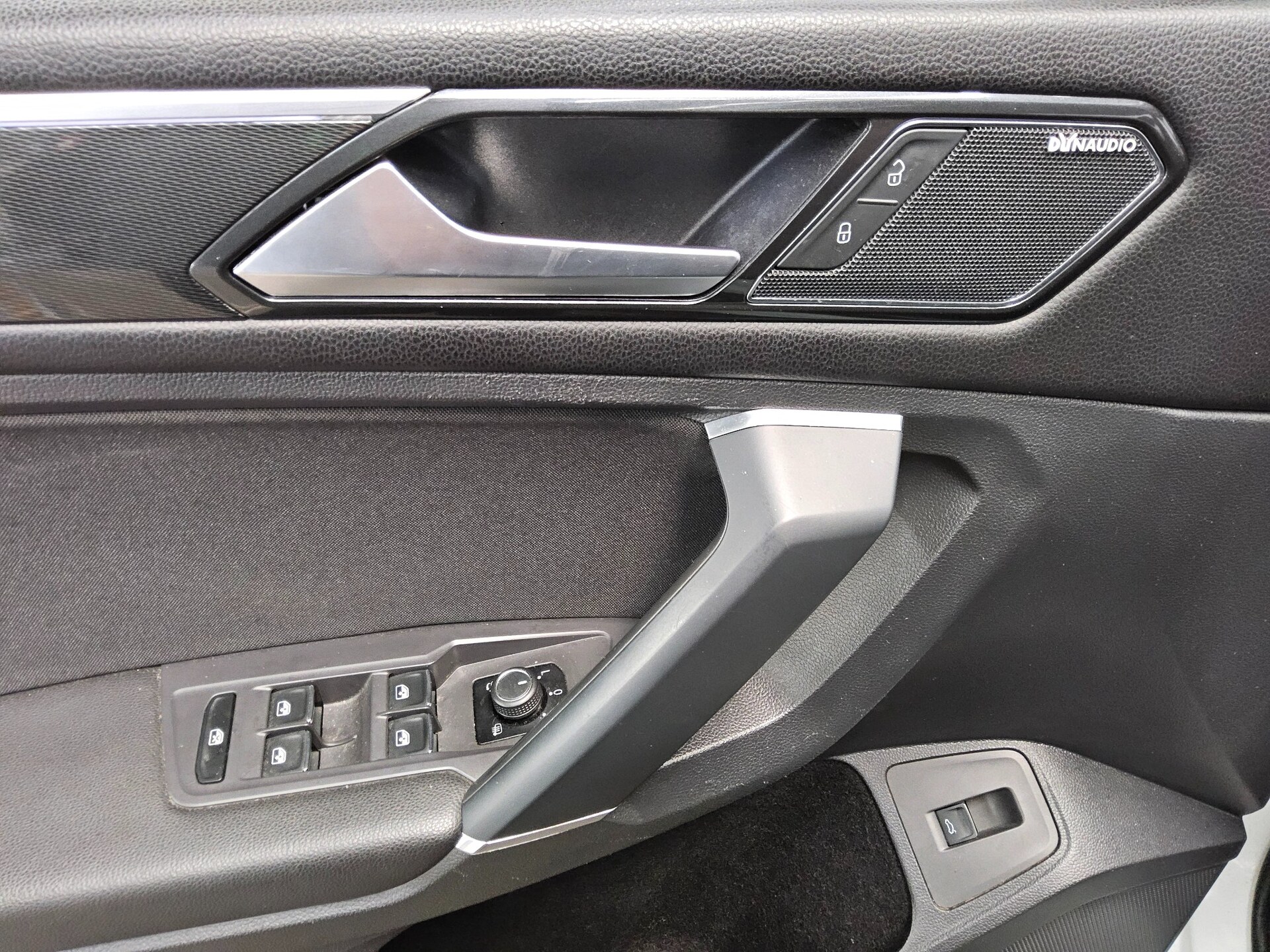 Volkswagen Tiguan Allspace 2.0 TSI 4M Highline Pano AID AHK 11