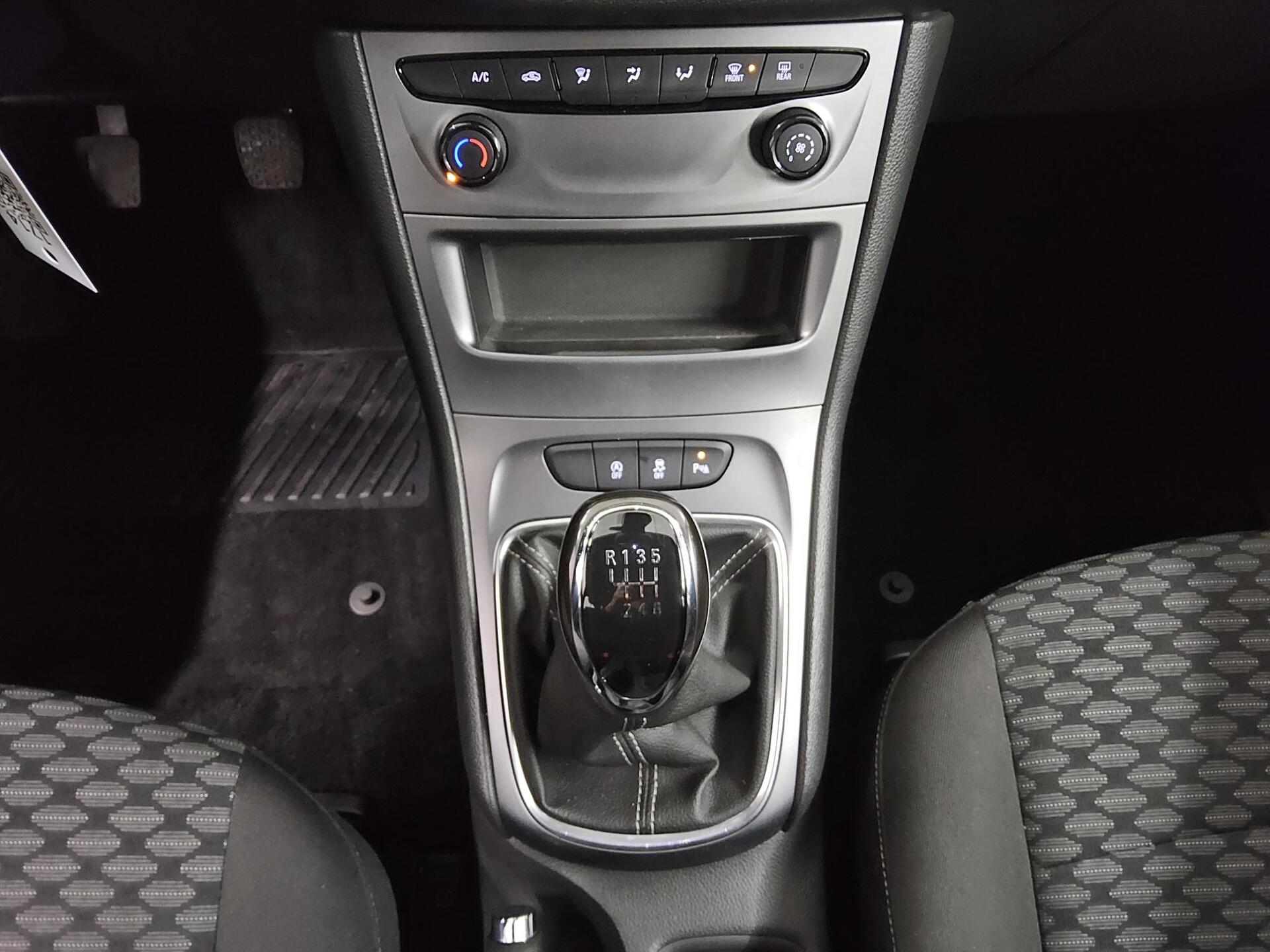 Opel Astra ST 1.5 D Edition Navi LED PDC 6