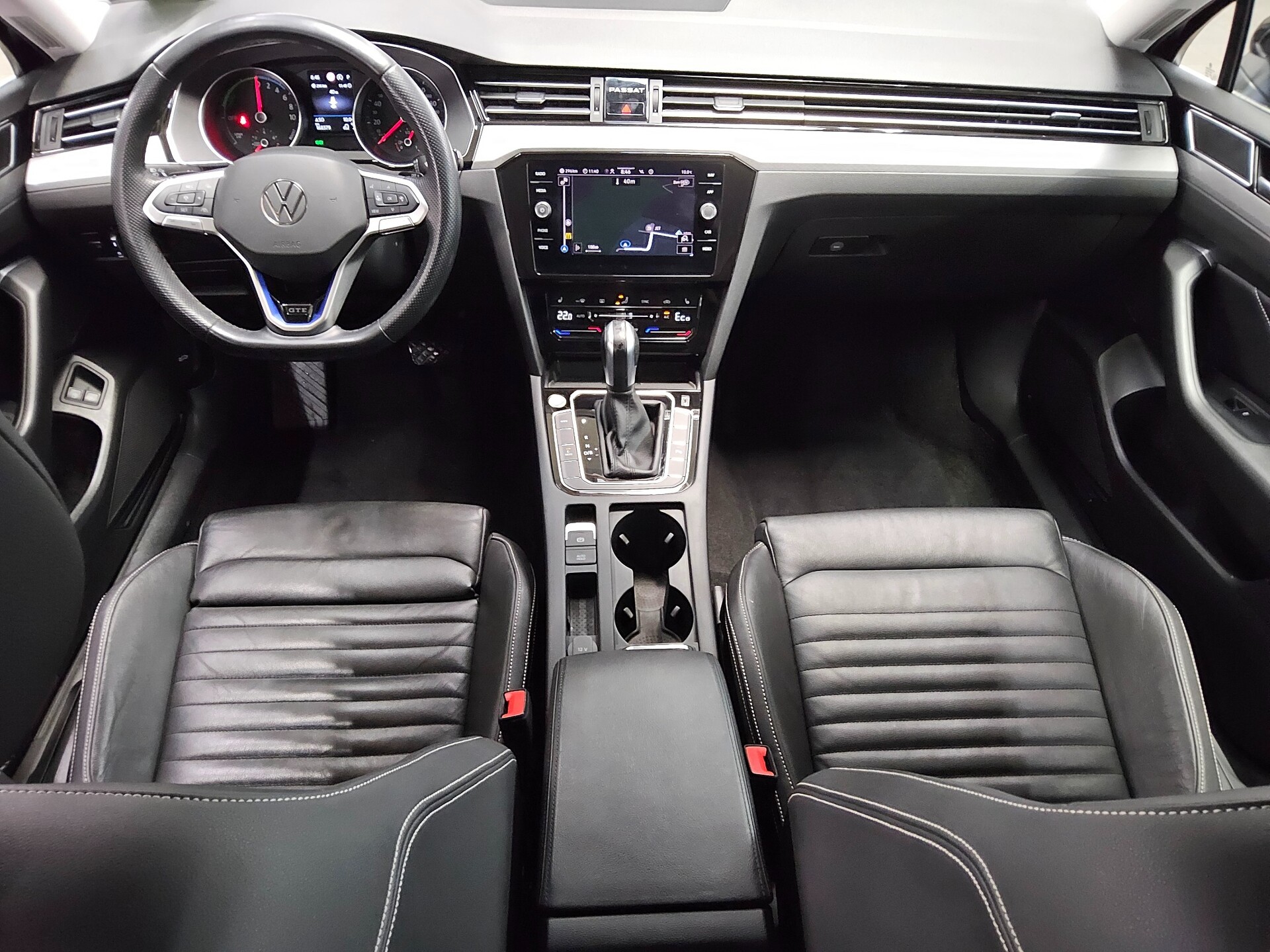 Volkswagen Passat Var. GTE 1.4 TSI Leder Navi LED AHK ACC 5