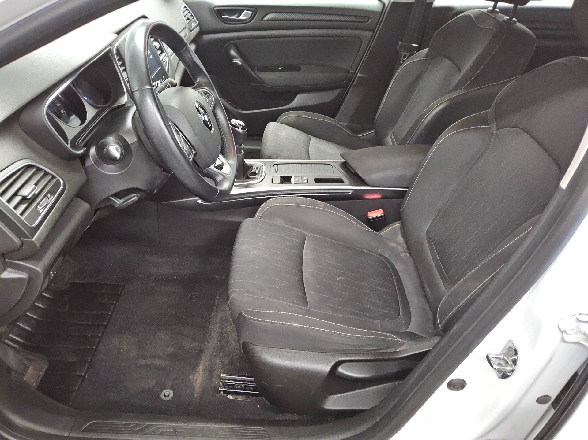 Renault Megane Grandtour 1.3 TCe Limited Navi SHZ 8