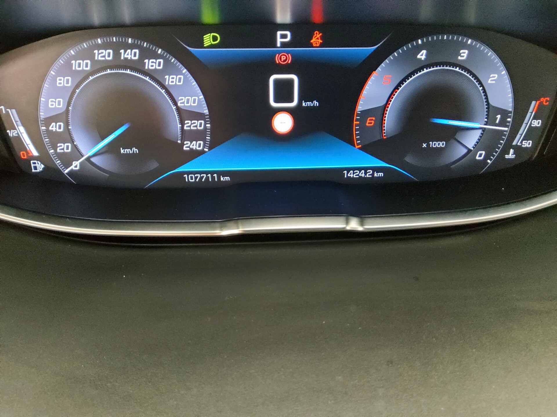 Peugeot 5008 1.5 BlueHDI 7-Sitze T-Leder BT SHZ 8