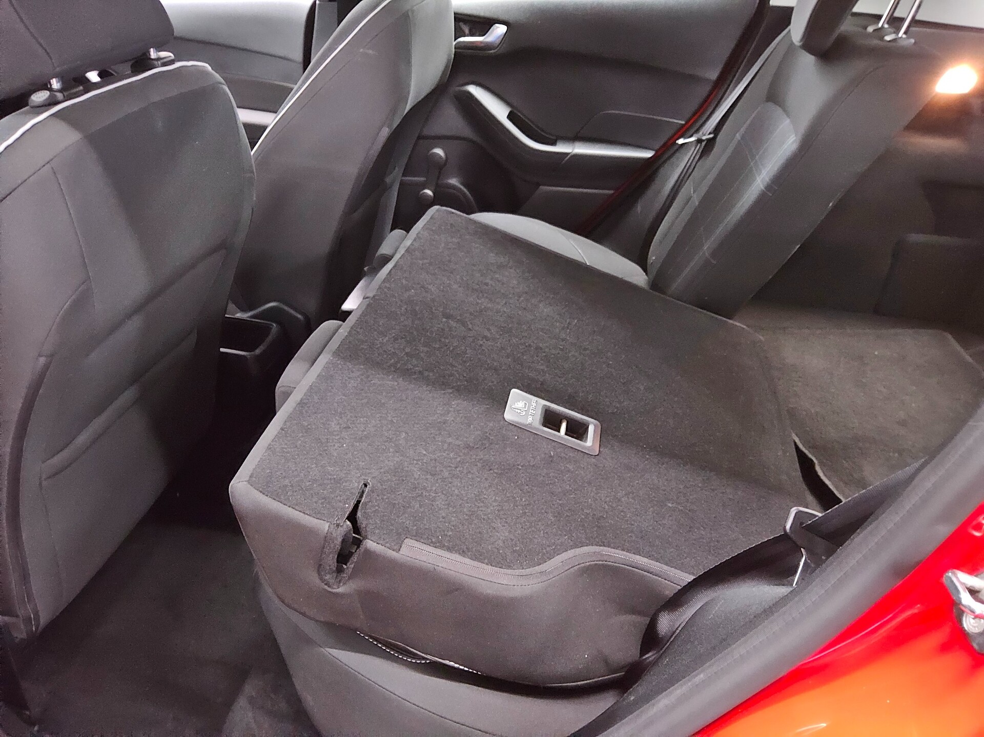 Ford Fiesta 1.5 TDCi Cool&Connect Ahk Shz 12