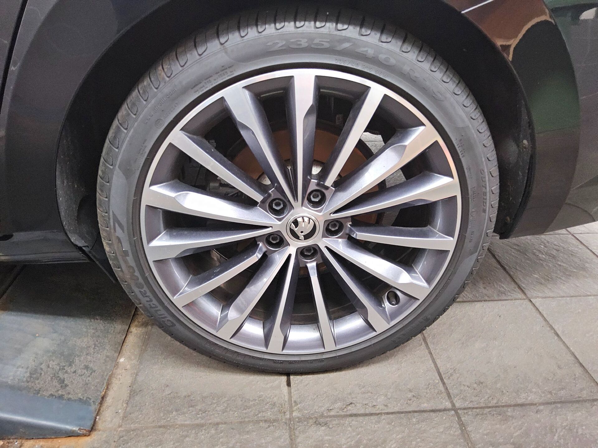 Skoda Superb Kombi 1.4 TSI iV L&K Leder Navi LED Pano 11