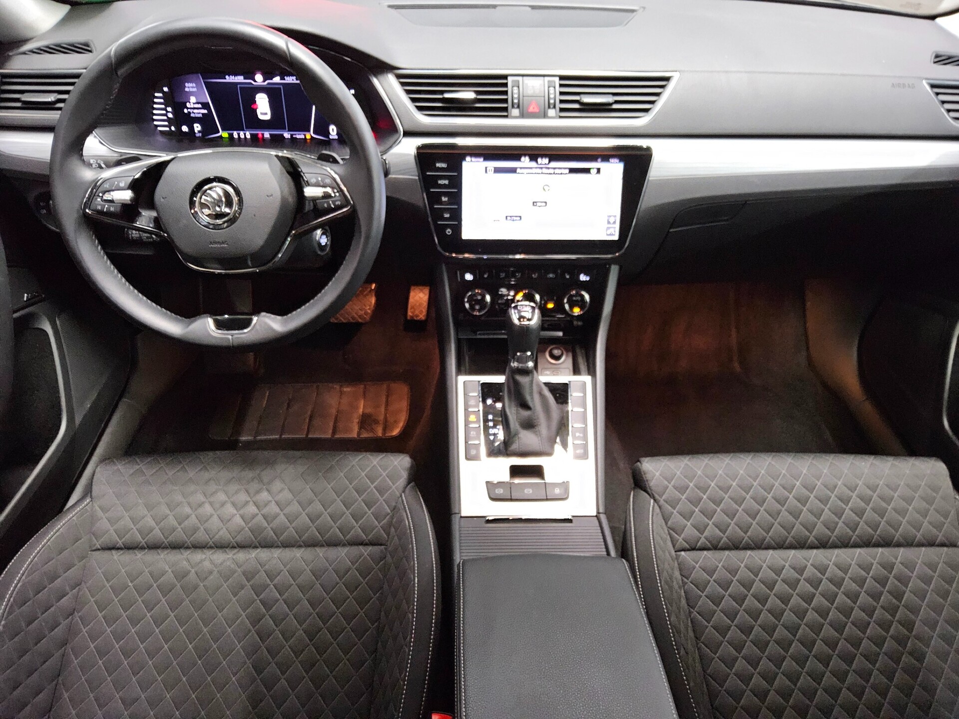 Skoda Superb Kombi 1.4 TSI iV Ambition Navi vc LED ACC 5