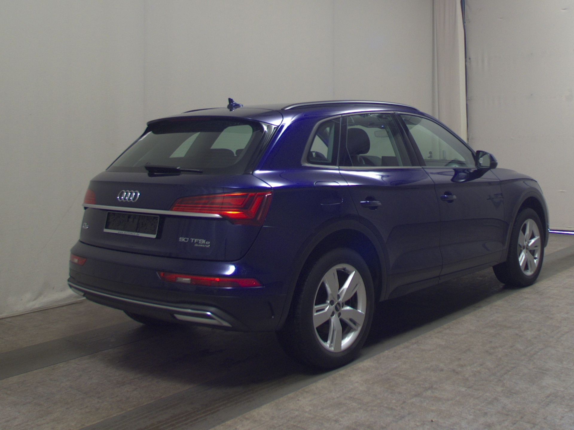 Audi Q5 50 TFSI e Qu. Navi virtual LED PDC Shz 4