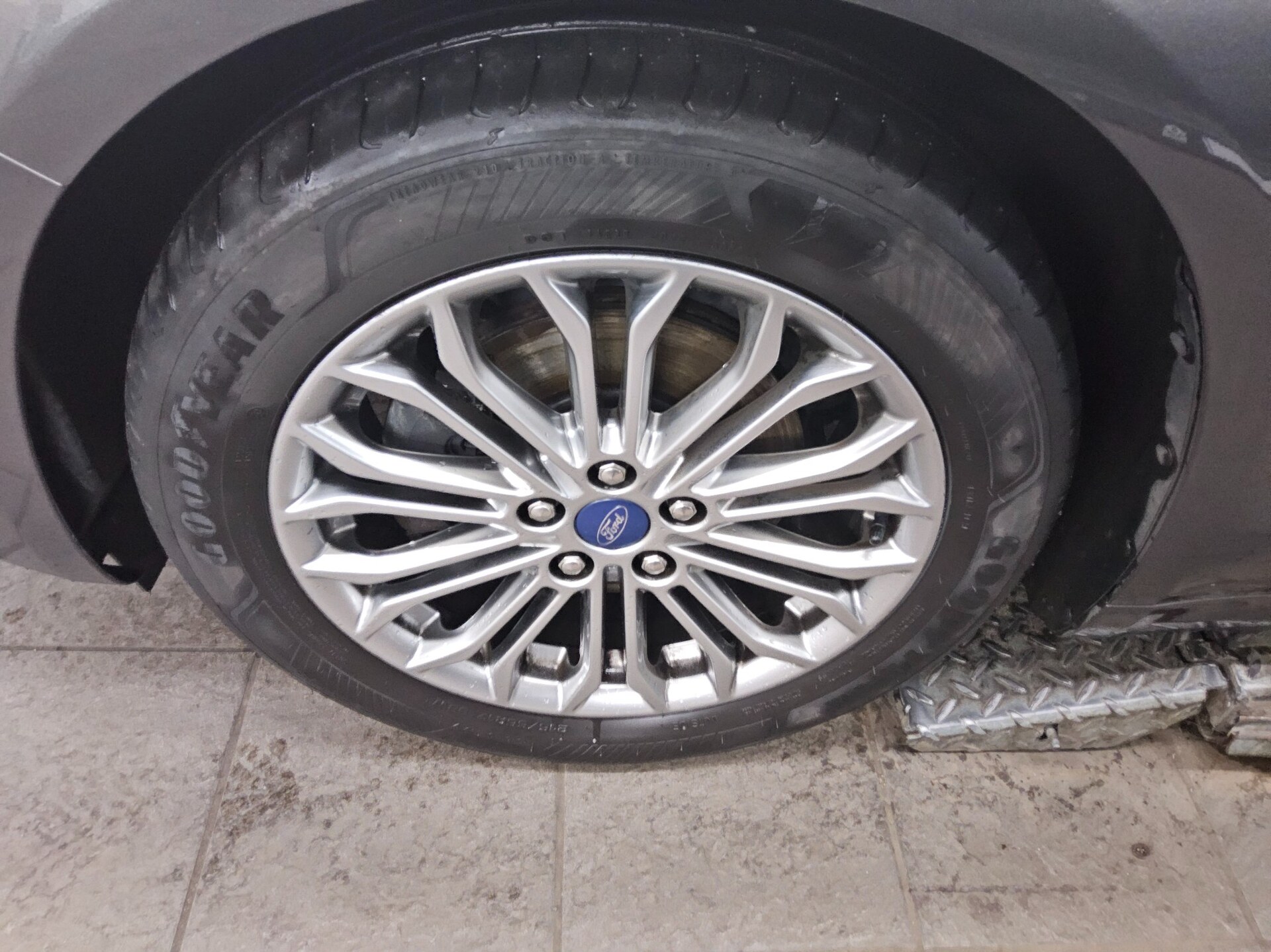 Ford Mondeo Turnier 2.0 EB Titanium Navi LED RFK AHK 10