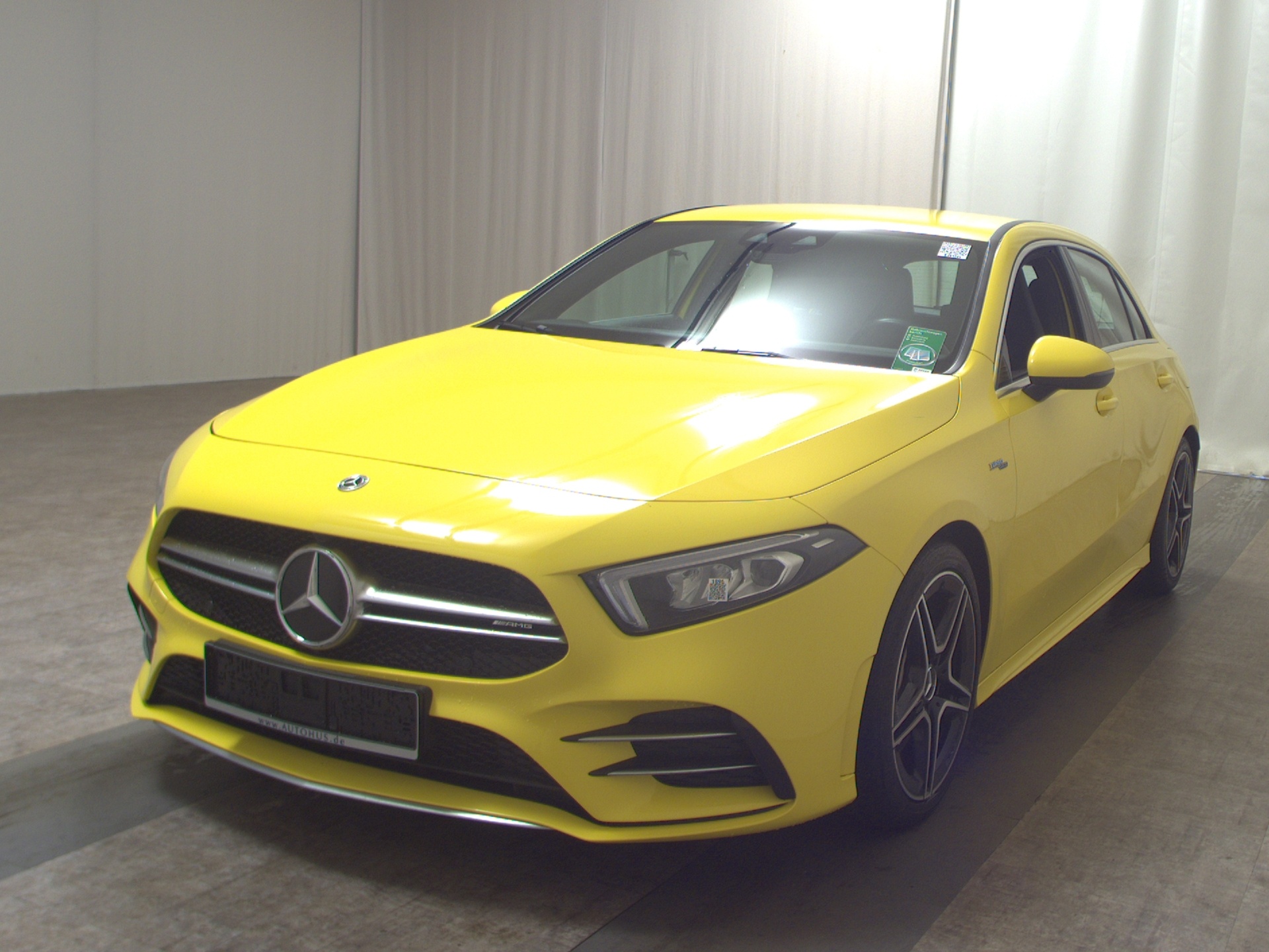 Mercedes-Benz A 35 AMG 4M Navi LED MBUX-AR AHK RFK 2