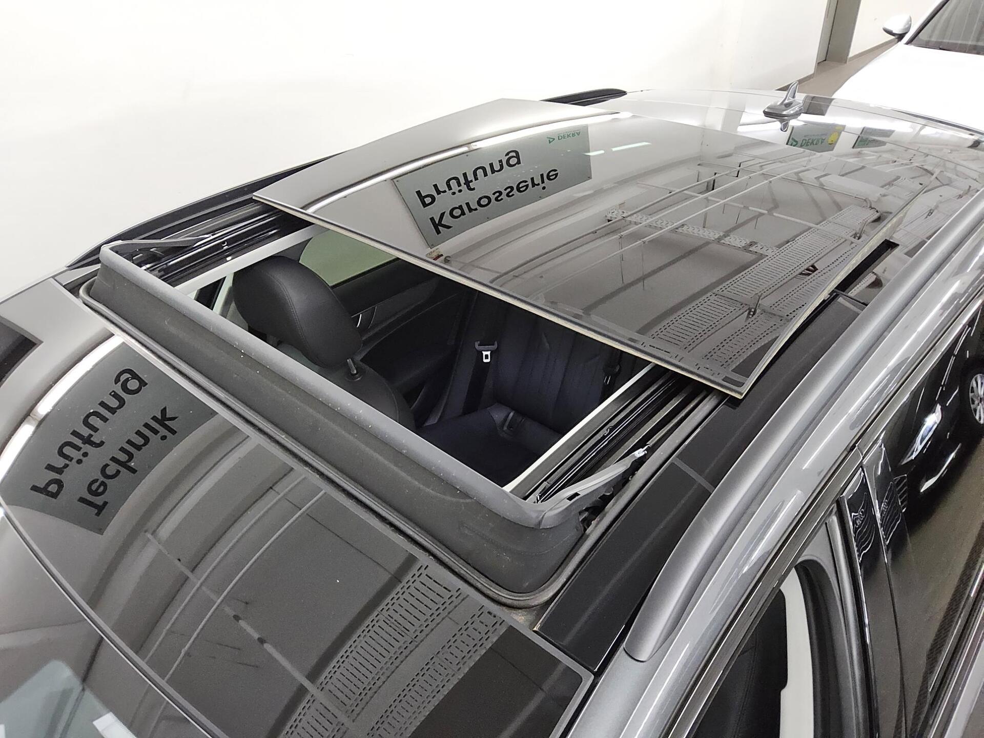 Audi A6 Avant 40 TDI S-Line Ext. Leder Navi Pano LED 12