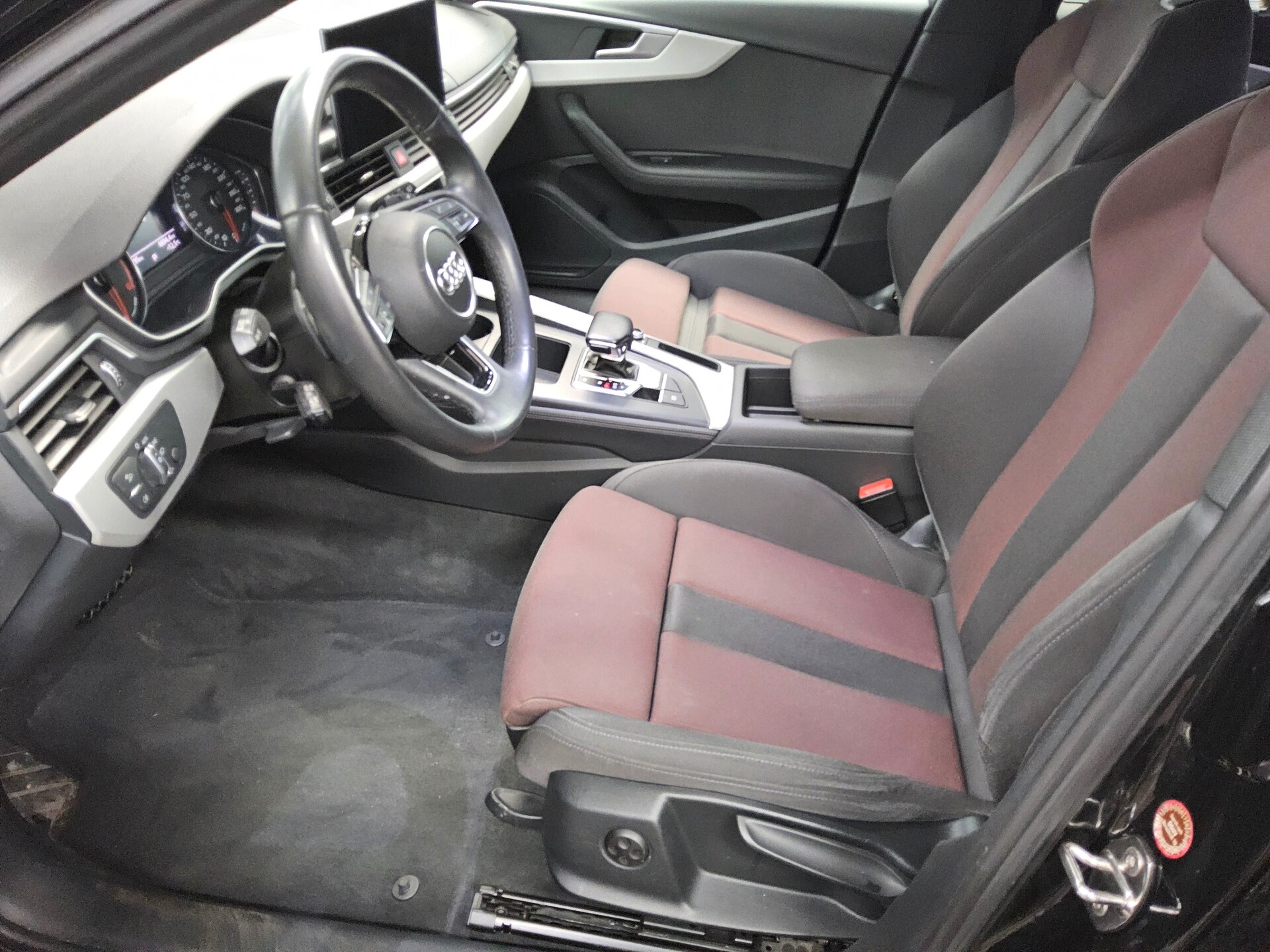 Audi A4 Avant 40 TDI advanced Navi LED Sportsitze 8