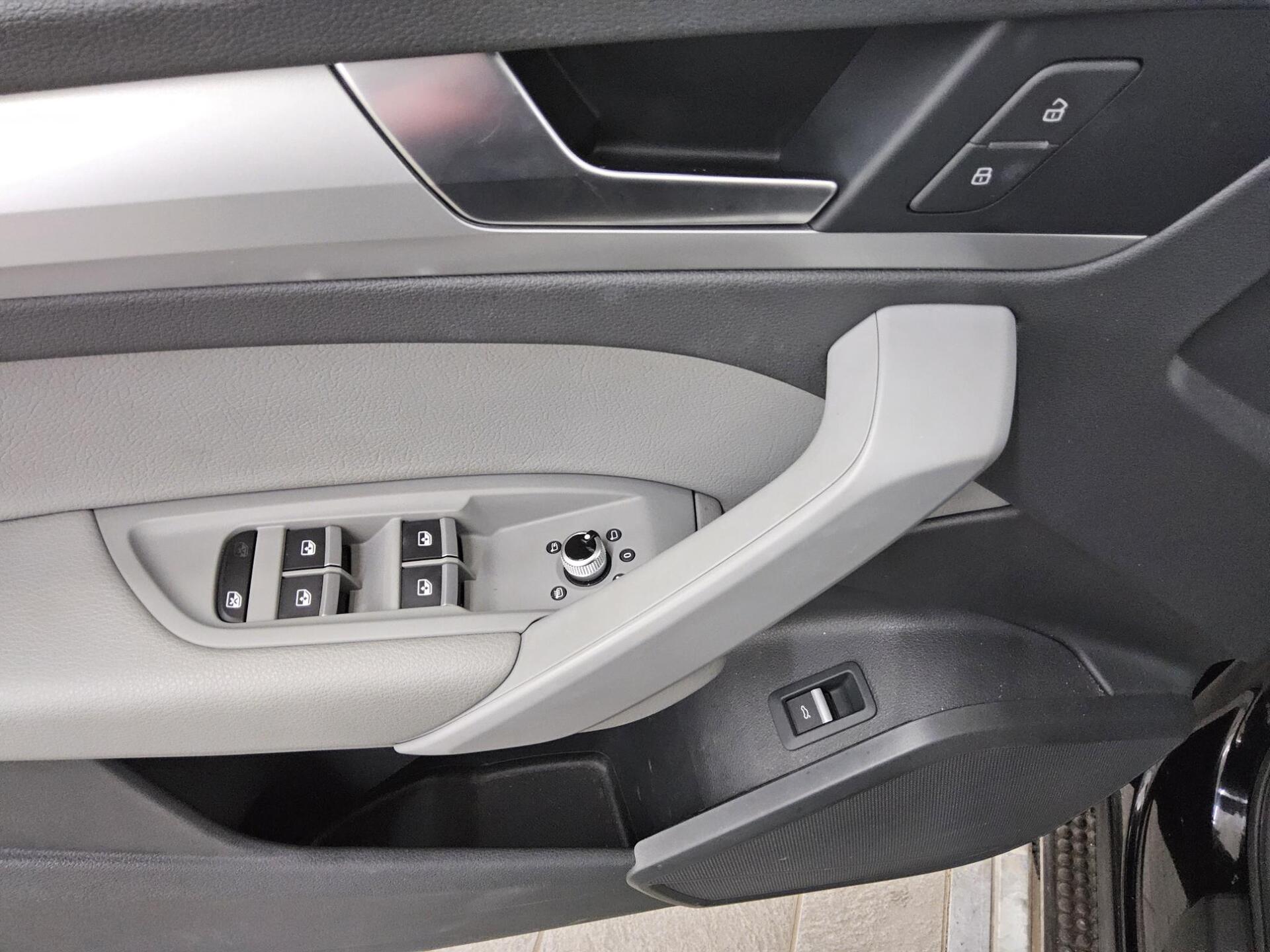 Audi Q5 35 TDI Qu. Leder Navi vc Pano Sound Xenon 10